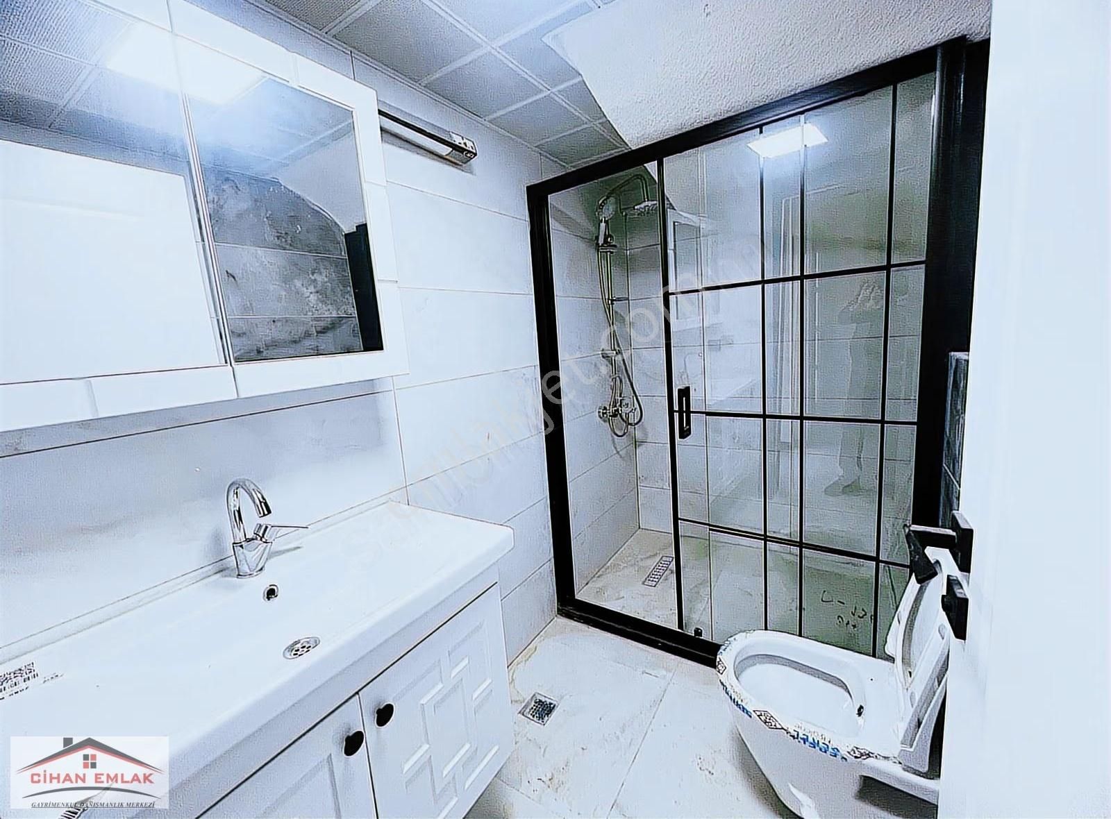 Cihandan Yunus Emre Mah Şehir Hastane Ve Anteras Yakını 4+1 - Görsel 23