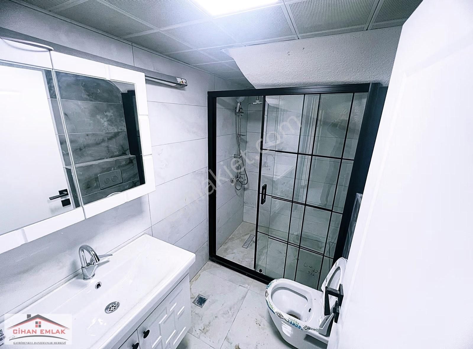 Cihandan Yunus Emre Mah Şehir Hastane Ve Anteras Yakını 4+1 - Görsel 14