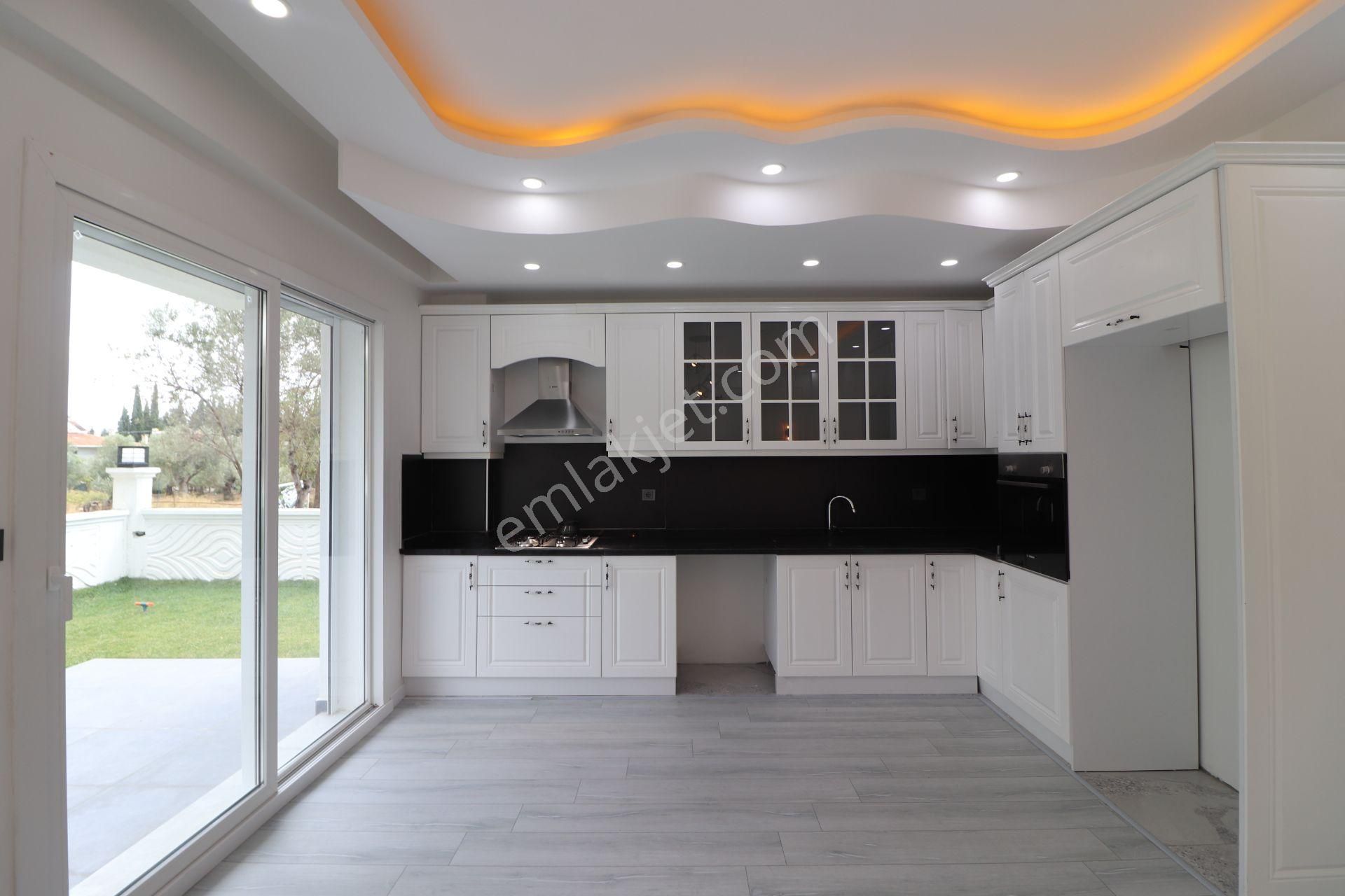 Irmaksudan Güre De Doğanın İçinde Çift Teraslı 5+1 Geniş Villa - Görsel 5