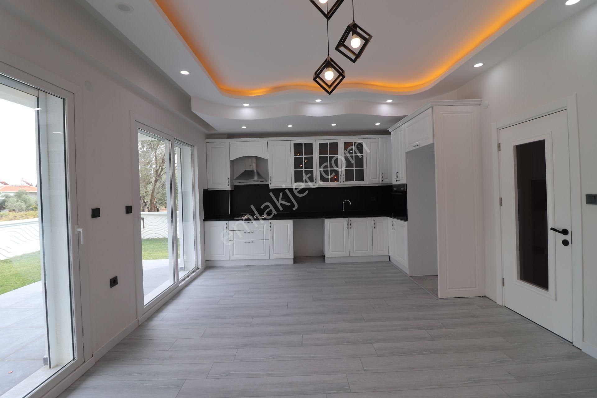 Irmaksudan Güre De Doğanın İçinde Çift Teraslı 5+1 Geniş Villa - Görsel 3