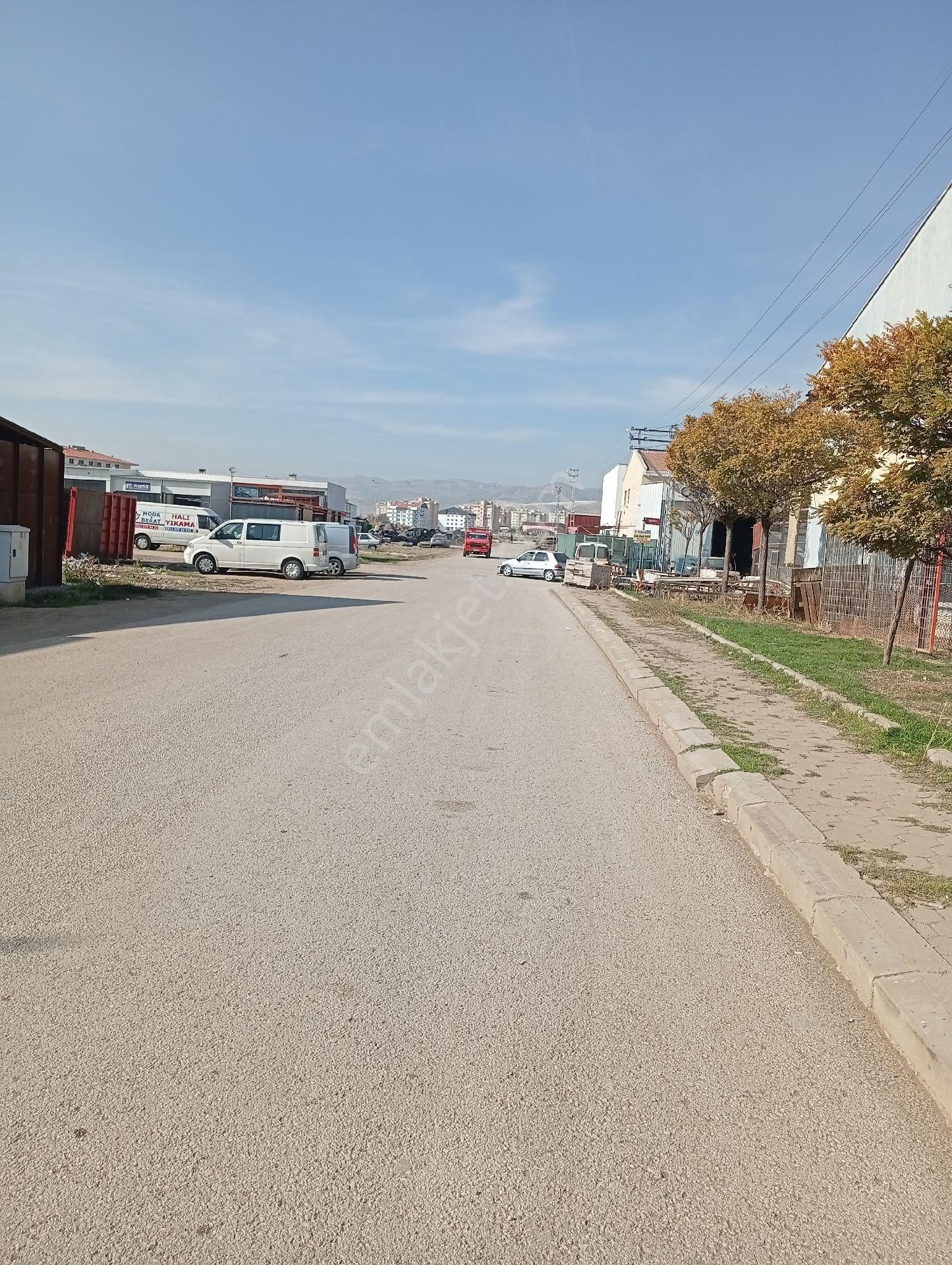 Kiralık Sanayi İçerisinde Komple Bina - Görsel 31