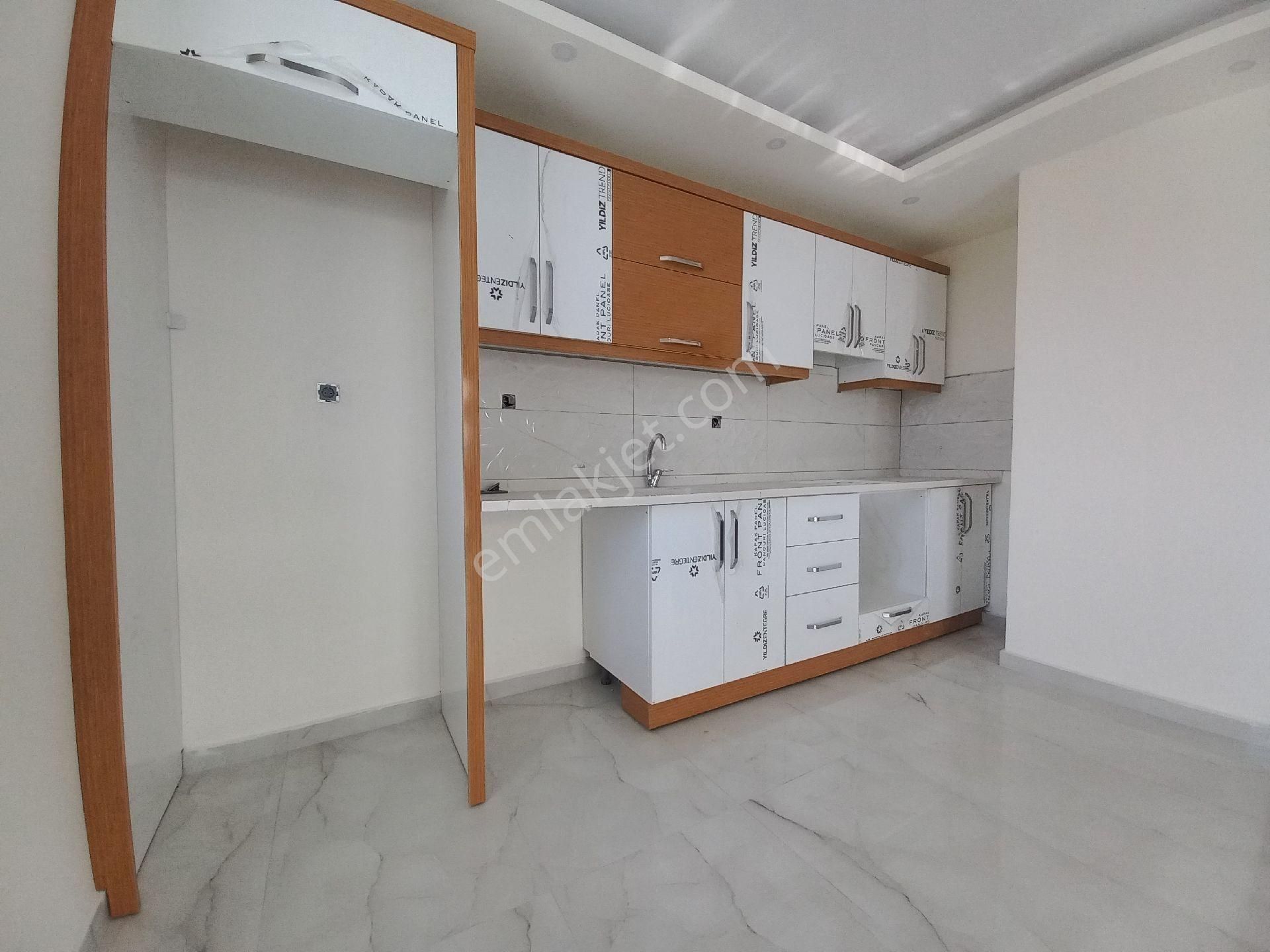 Didim Efeler Mah Satılık 1 + 1 Müstakil Bahçeli Daire - Görsel 8