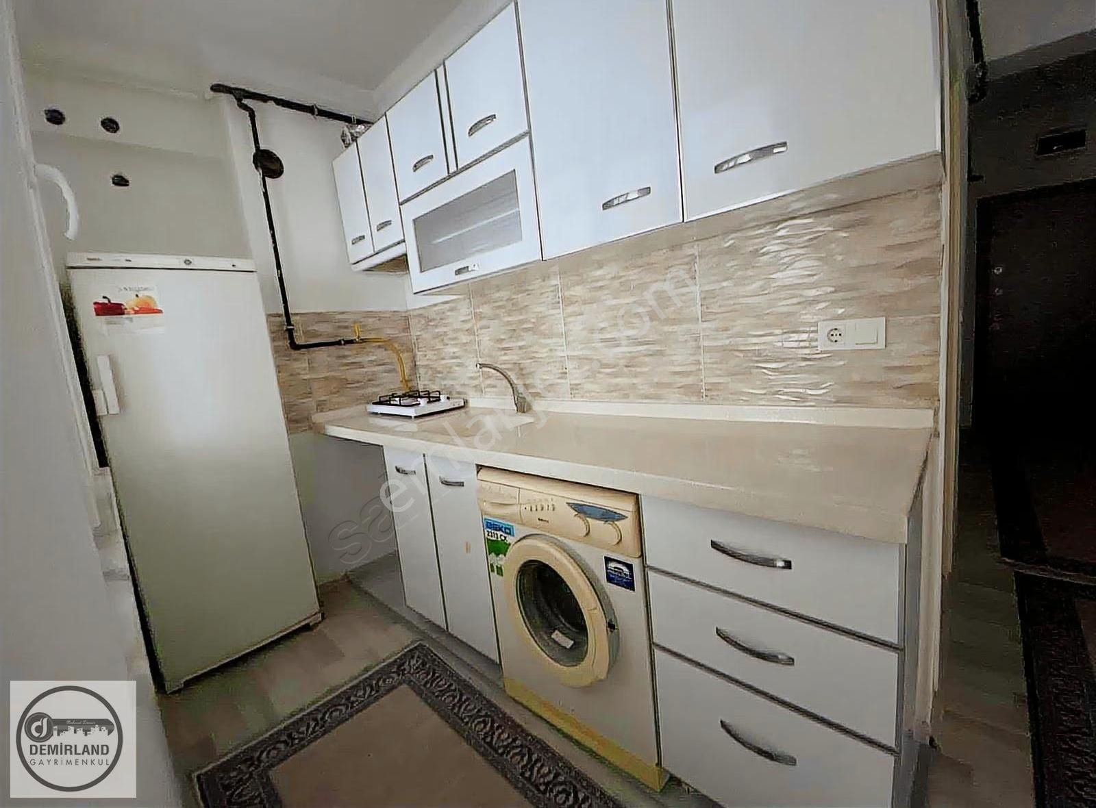 Demirland'dan Satılık Servi Mahallesinde 1+0 Eşyalı Daire