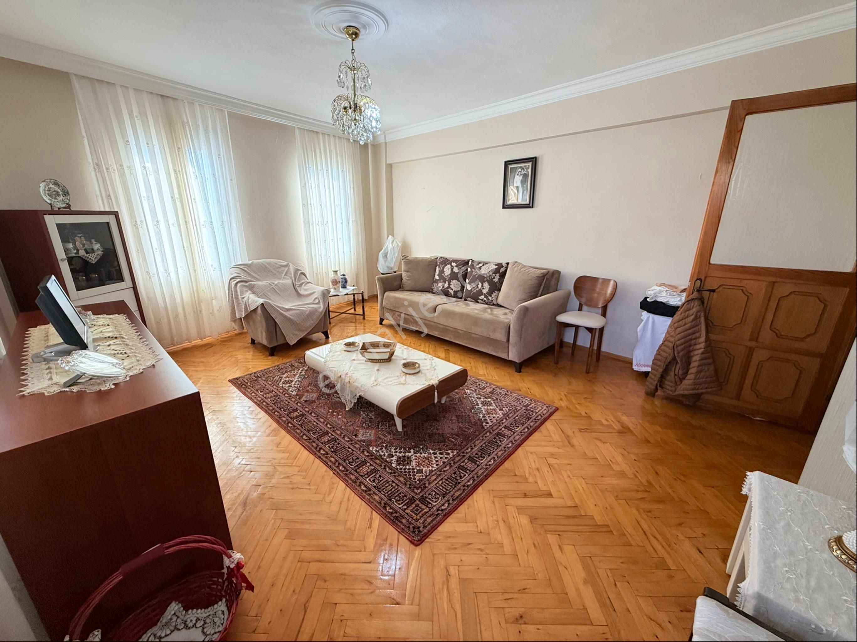 Halil Rıfat Paşa Cad. Üzeri 3+1 135 M Deniz Man. Arakat Daire - Görsel 8