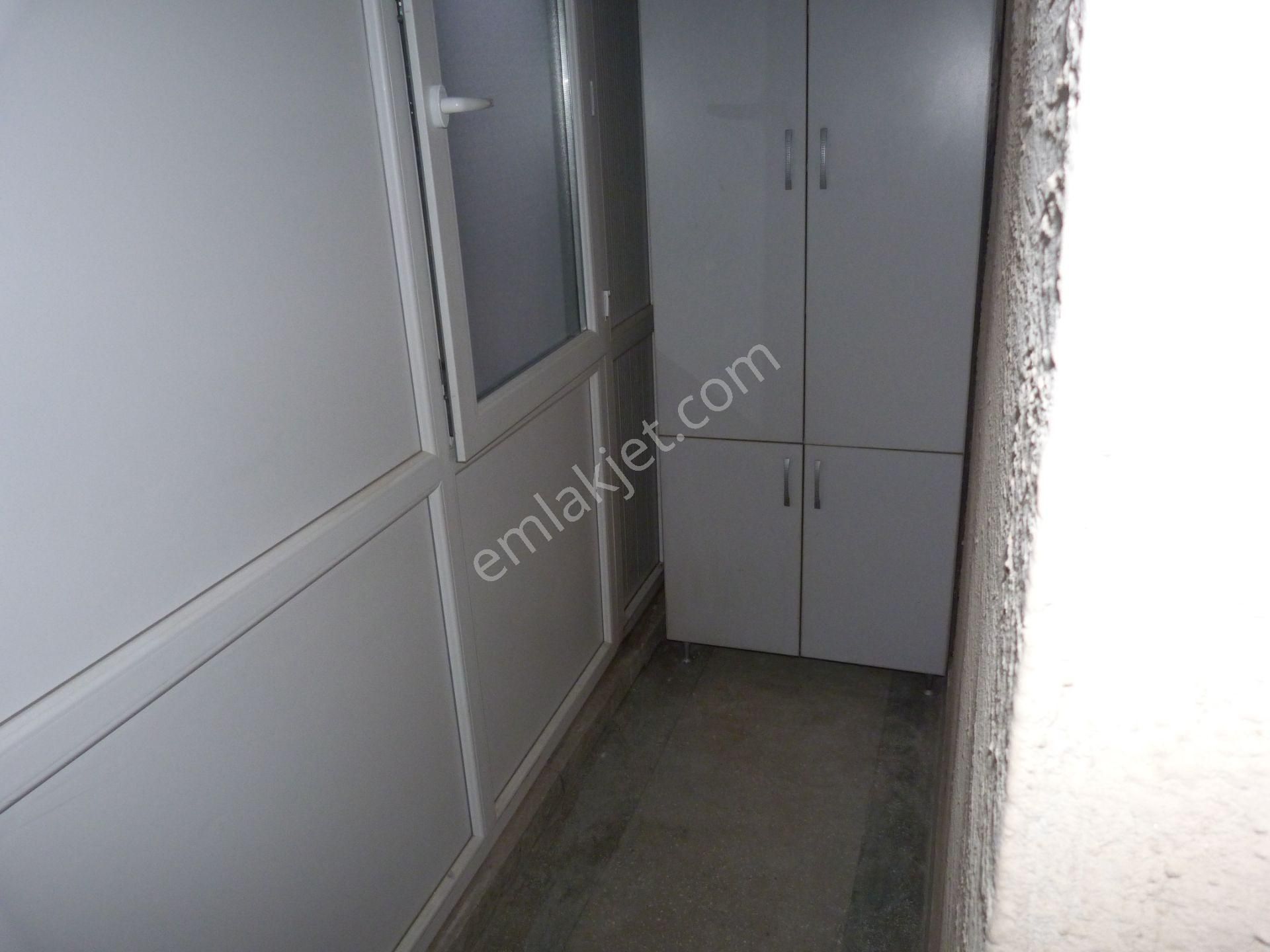 K.ocak Mah. Yücel Sok. 3+1 1.kat Klasik Yapım - Görsel 9