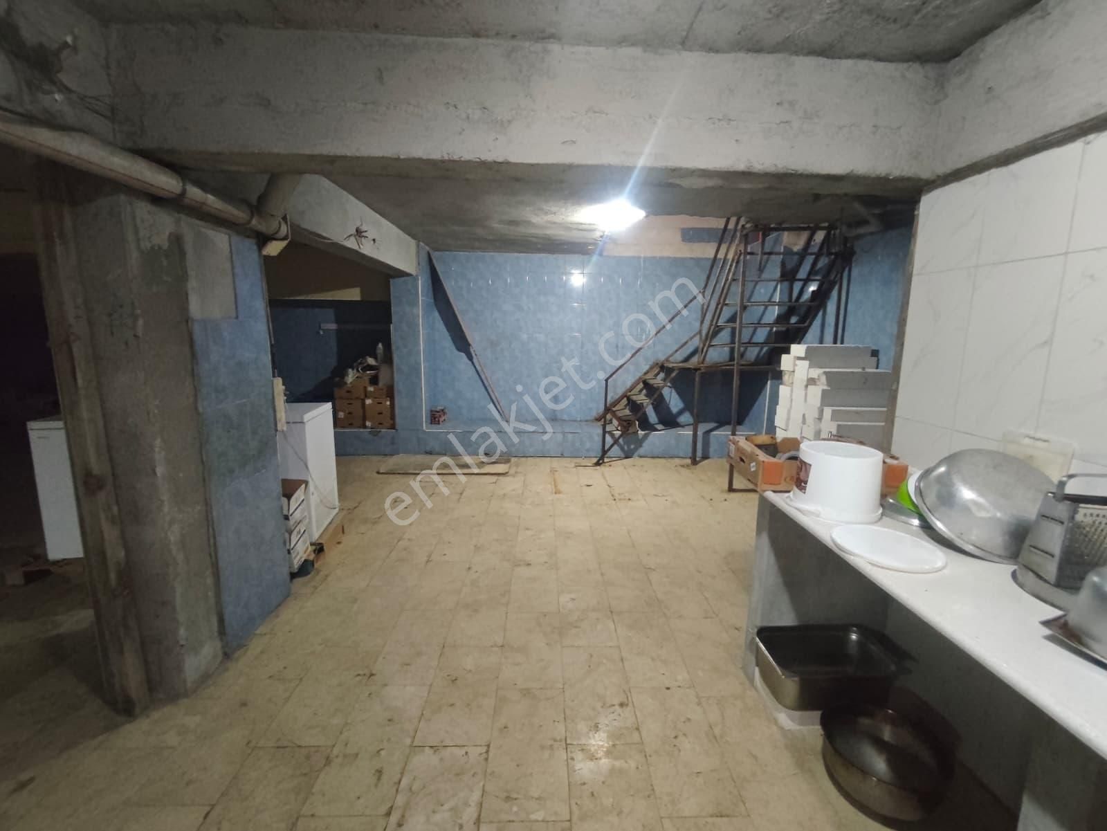 Beşevler Küçük Sanayi Girişinde Merkezi Konumda Kiralık Dükkan - Görsel 29