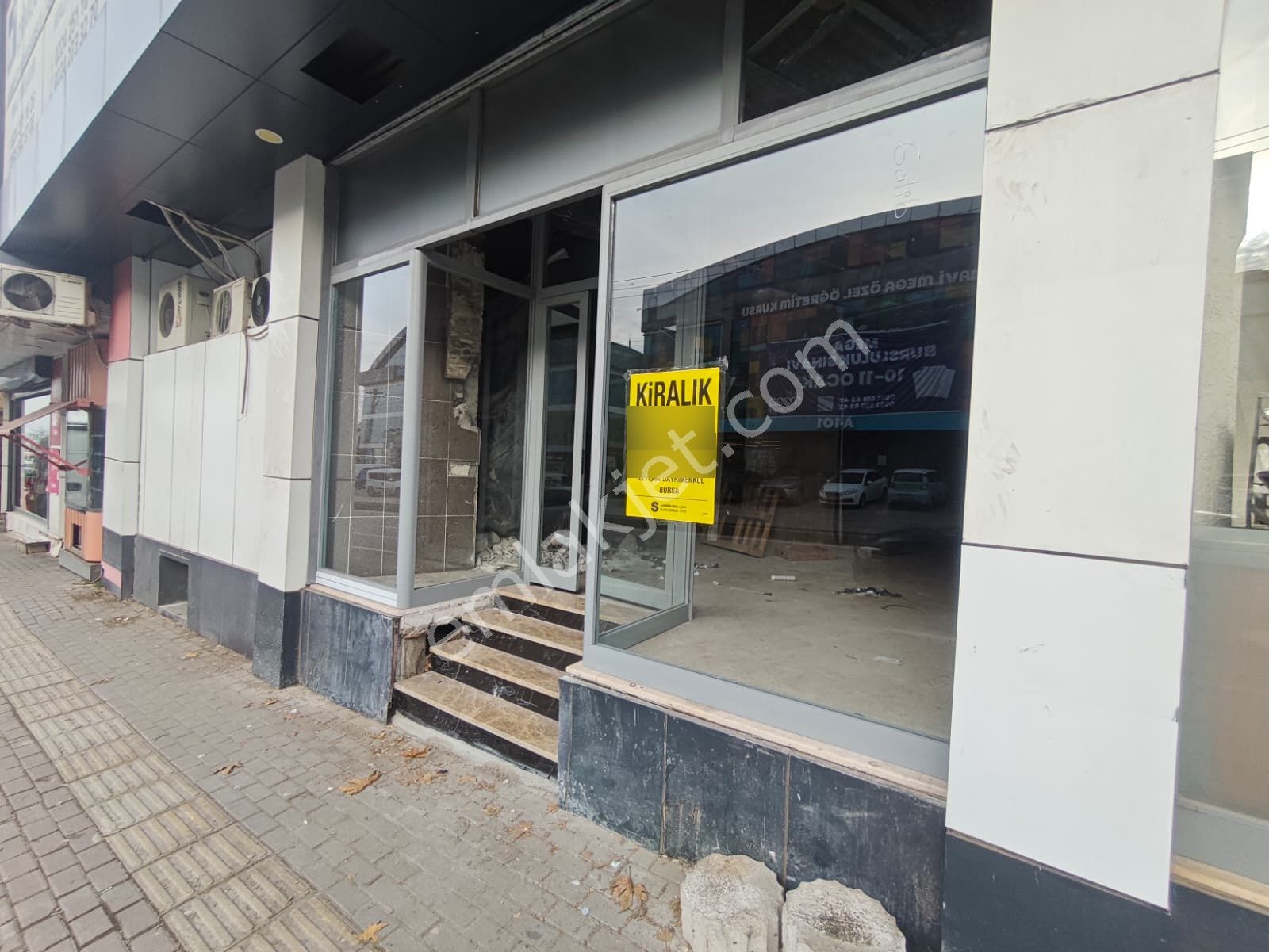 Beşevler Küçük Sanayi Girişinde Merkezi Konumda Kiralık Dükkan - Görsel 7