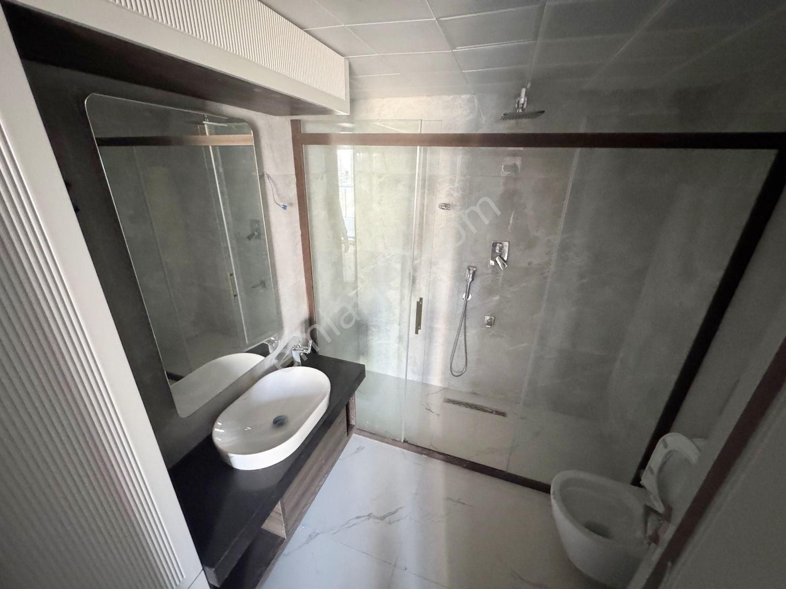 Ovacık'ın İşçiliği İle Dikkat Çeken Göz Alıcı Site Projesinde 4.5+1 Daire! - Görsel 19