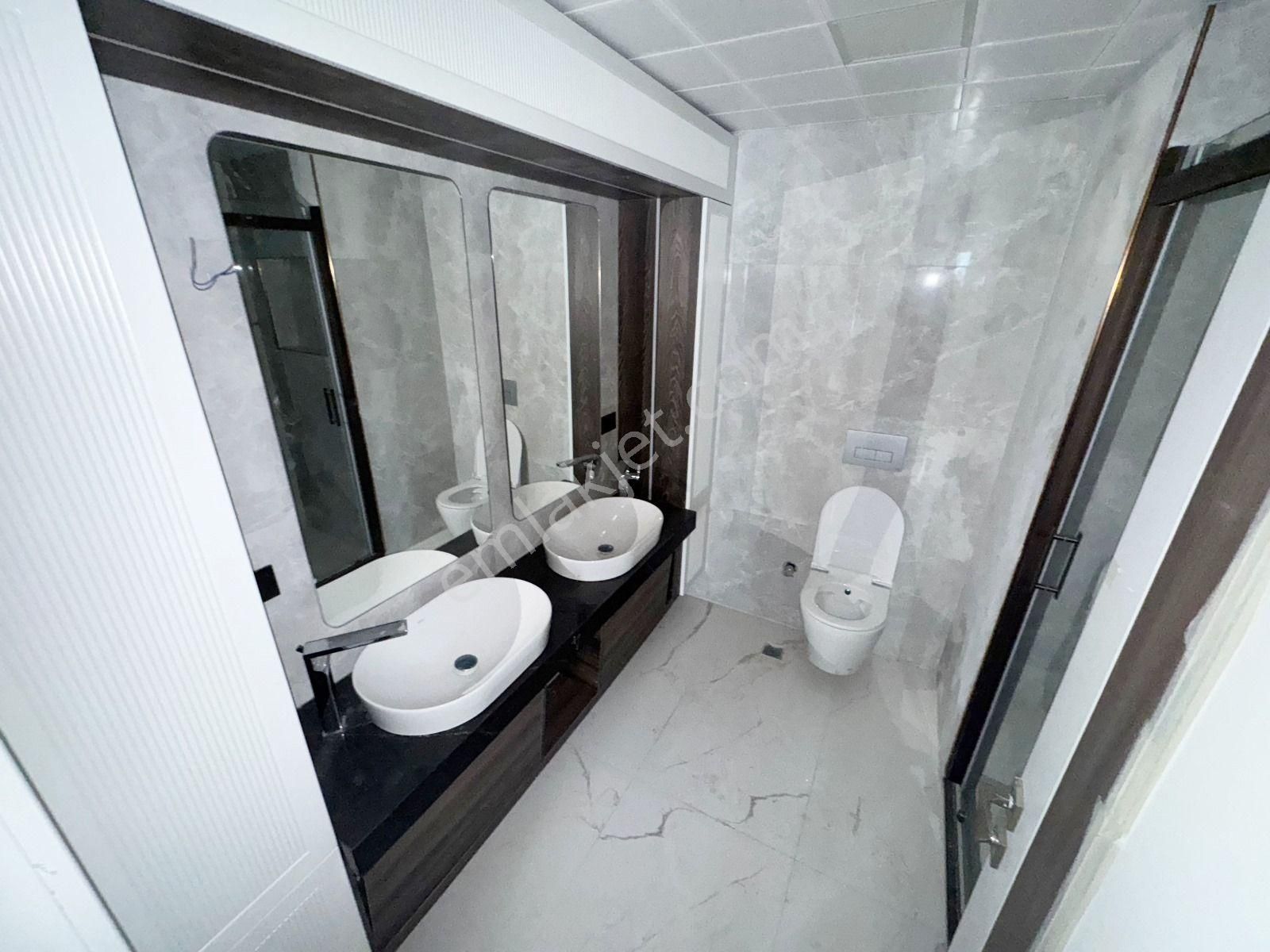 Ovacık'ın İşçiliği İle Dikkat Çeken Göz Alıcı Site Projesinde 4.5+1 Daire! - Görsel 24