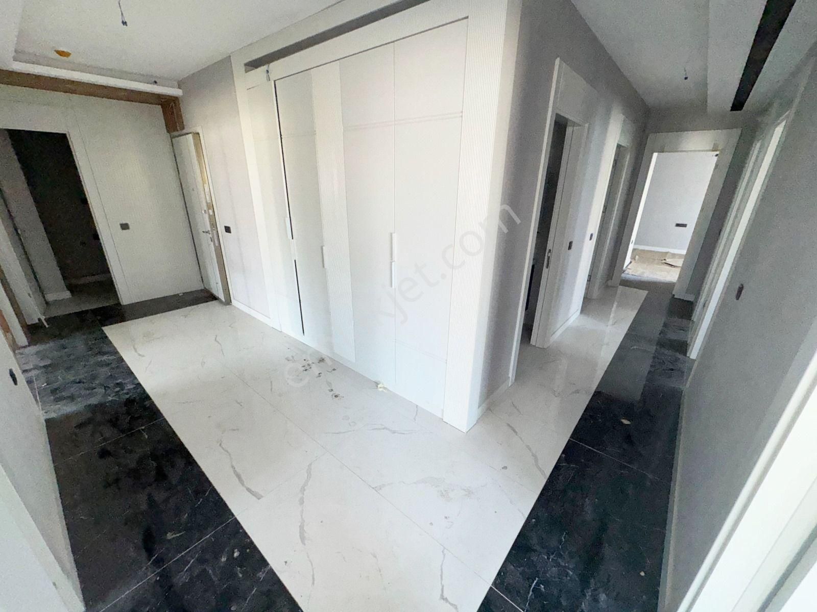 Ovacık'ın İşçiliği İle Dikkat Çeken Göz Alıcı Site Projesinde 4.5+1 Daire! - Görsel 29