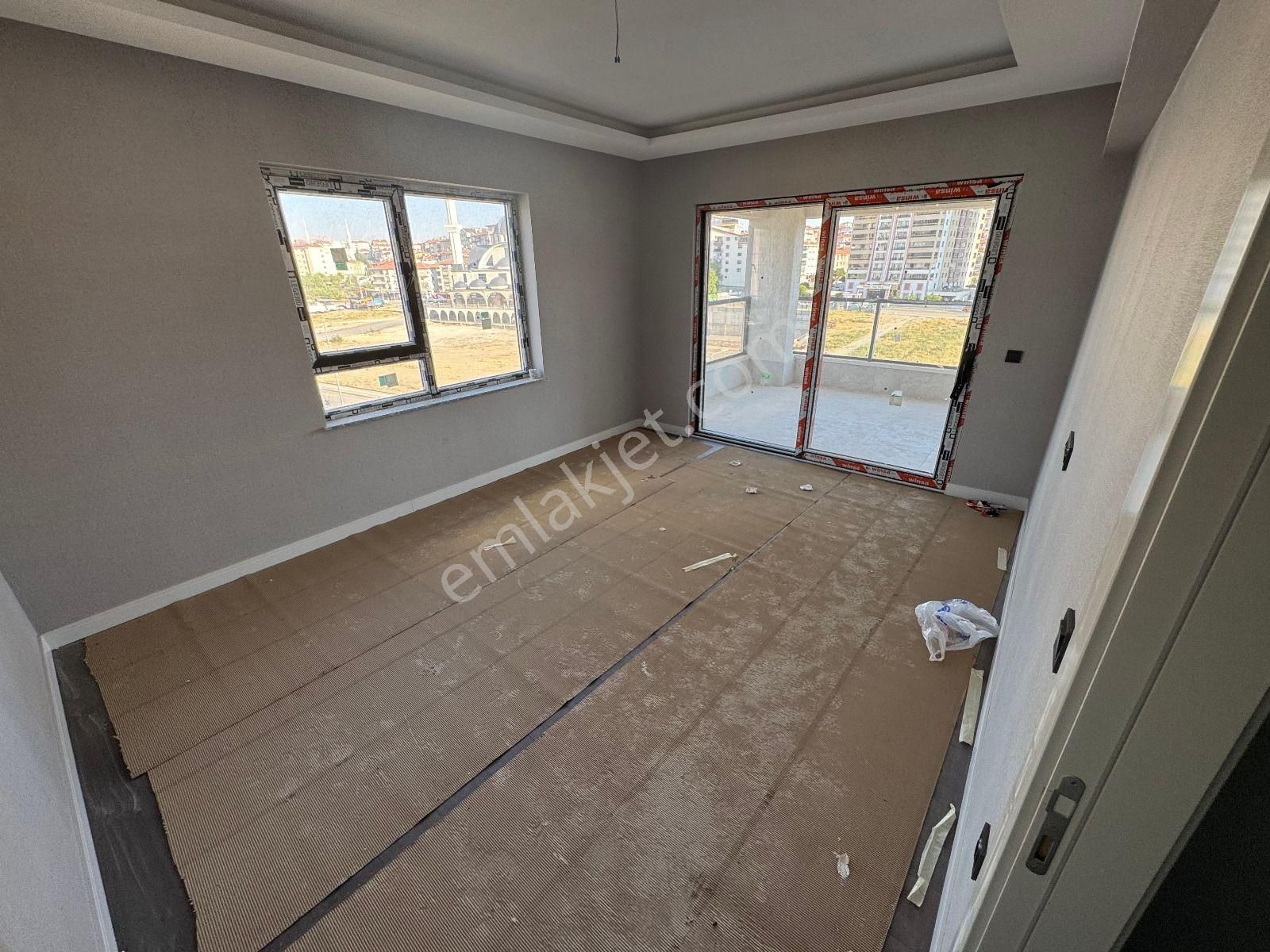 Ovacık'ın İşçiliği İle Dikkat Çeken Göz Alıcı Site Projesinde 4.5+1 Daire! - Görsel 13