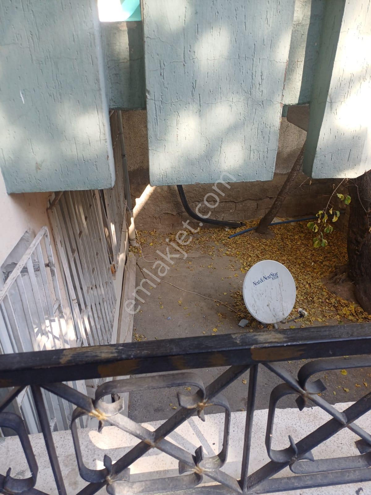 Nevşehir Yeni Mahallede Lisenin Yanı Yatırımlık Kelepir 3+1 Zemin Kat Daire - Görsel 14