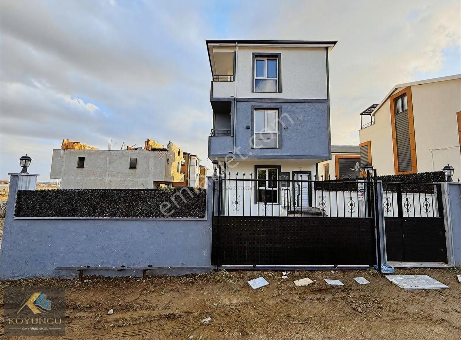 ^^koyuncu Gyrm^^yeniçiftlik Merkez Deniz Manzaralı 4+1 Lüx Villa - Görsel 11