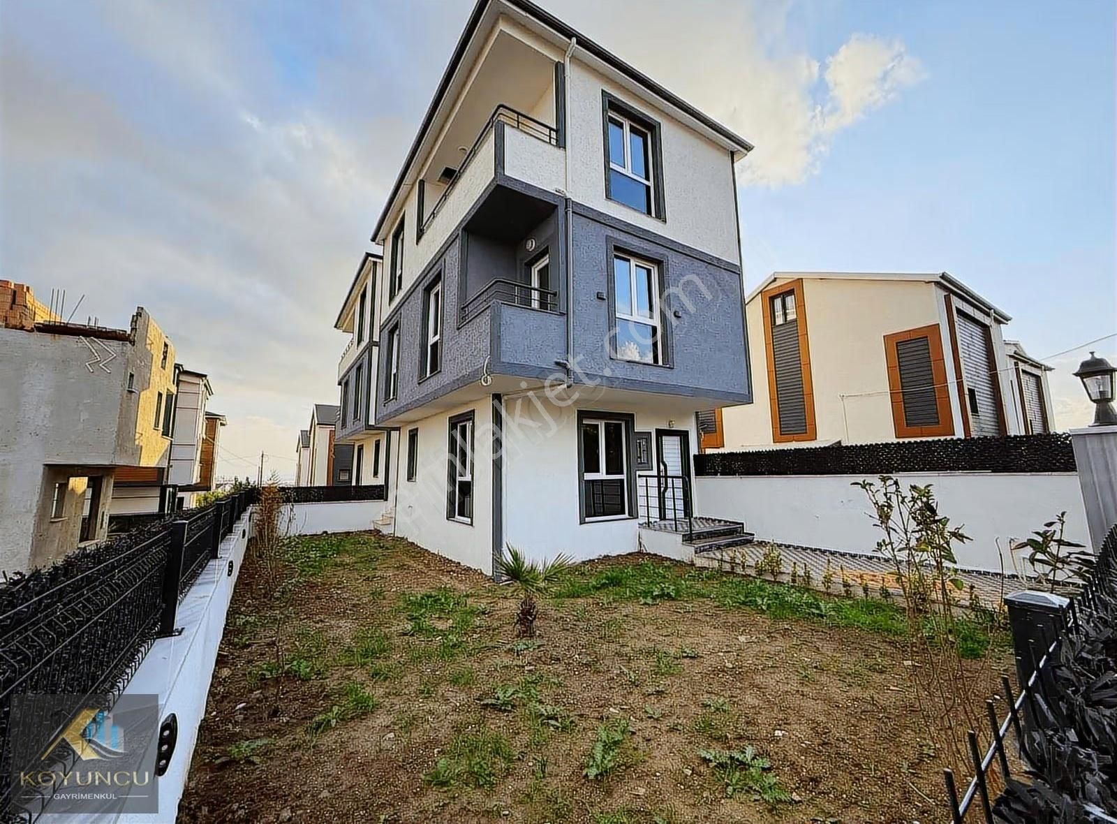 ^^koyuncu Gyrm^^yeniçiftlik Merkez Deniz Manzaralı 4+1 Lüx Villa - Görsel 24