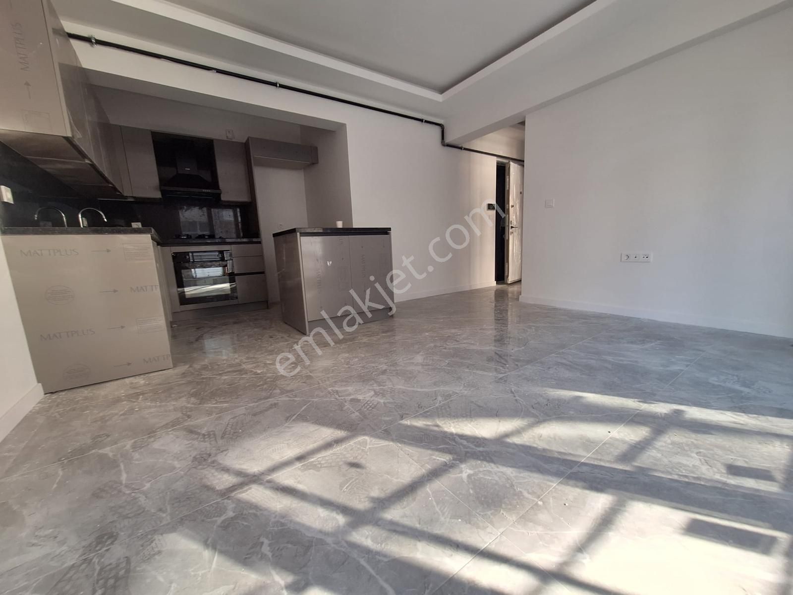 Sıfır 1+1 Daire Modern Tasarım, Merkezi Konum, Yatırıma Uygun! - Görsel 2