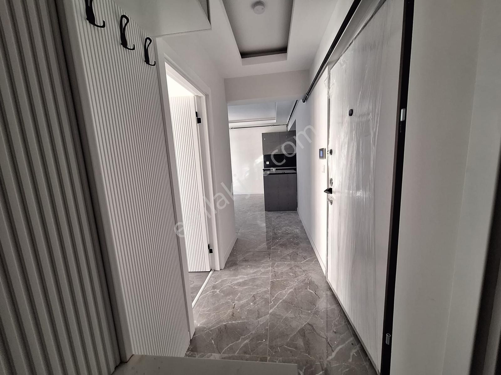 Sıfır 1+1 Daire Modern Tasarım, Merkezi Konum, Yatırıma Uygun! - Görsel 4