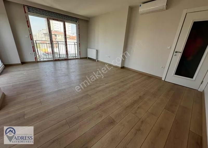 Minübüs Caddesi Üstünde Oturuma Hazır Balkonlu 3+1 - Görsel 18