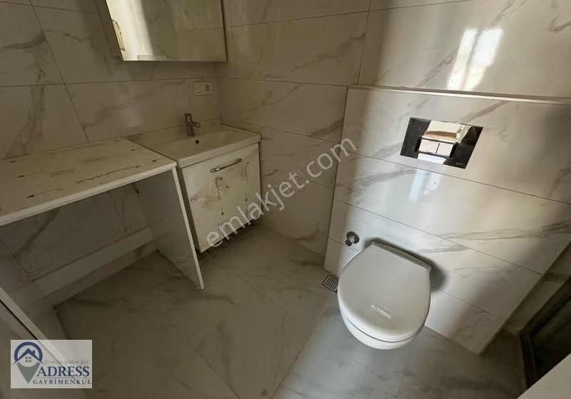 Minübüs Caddesi Üstünde Oturuma Hazır Balkonlu 3+1 - Görsel 19