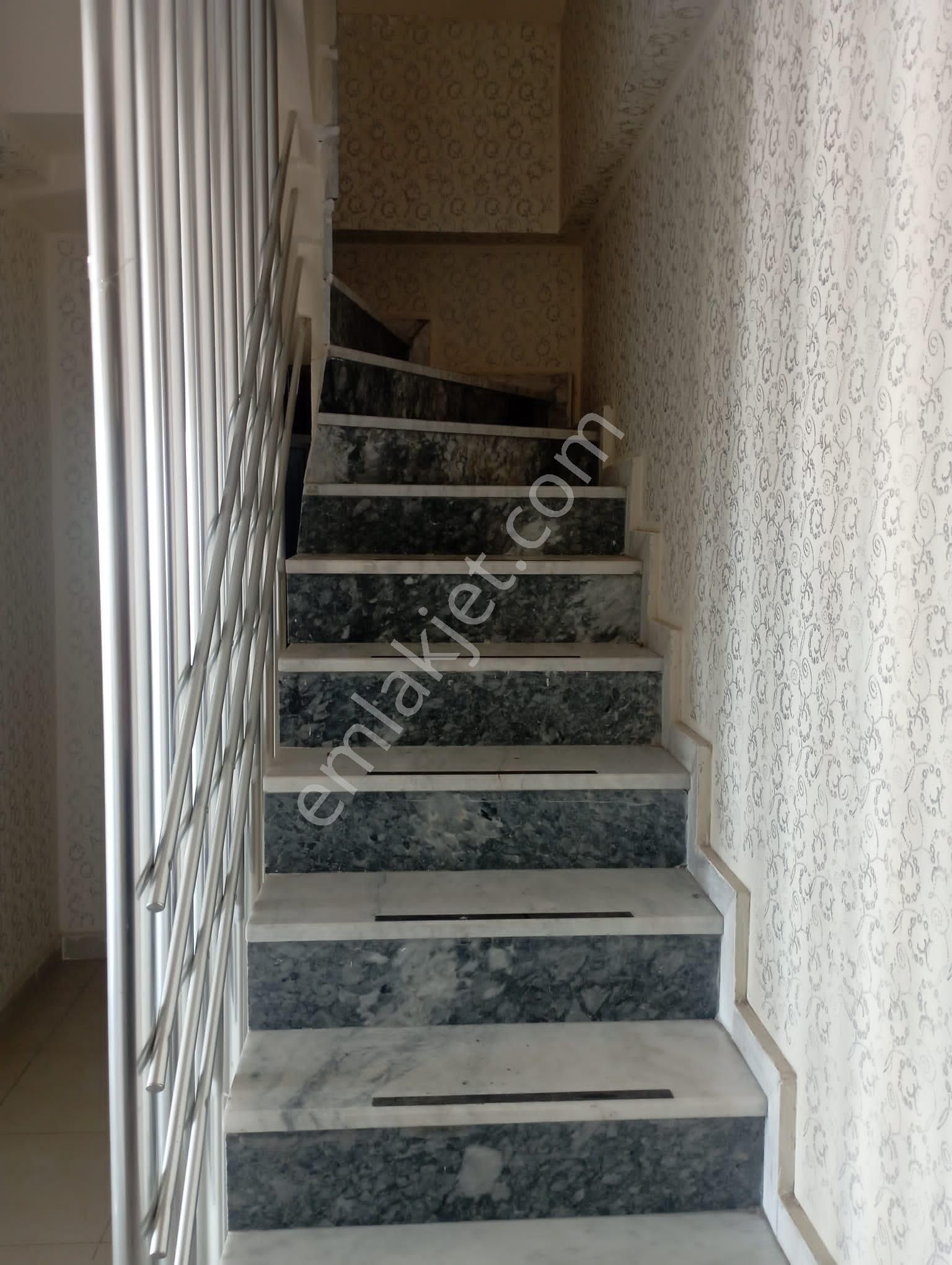 Beyşehir Yolu Ve Nü Tıp Fak. Civ. 11 Dairelik Yüksek Kira Potansiyelli Uygun Komple Bina - Görsel 17