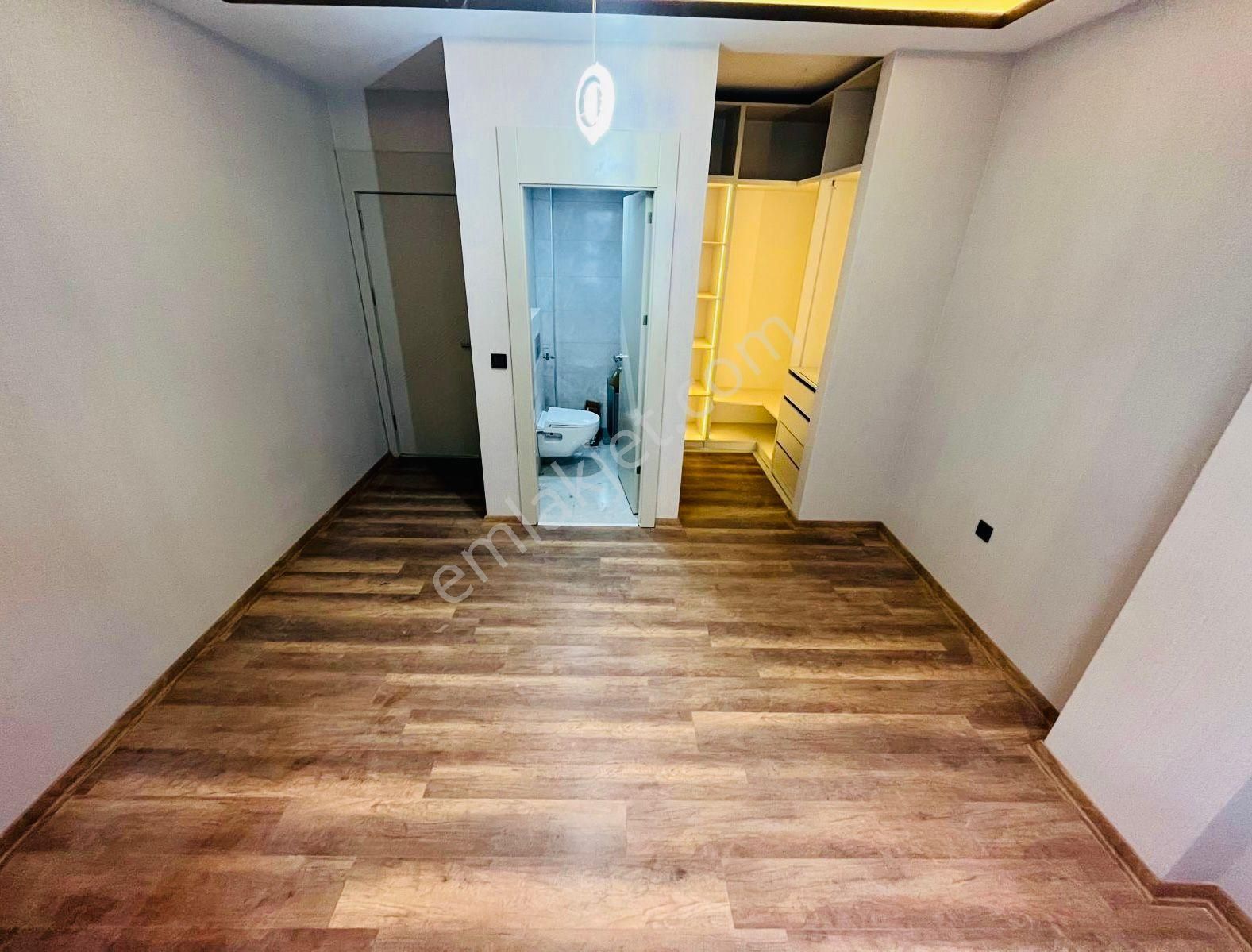 Etlik Merkezde Şehir Hast. 3 Km Caddeye Paralel G.odalı E.banyolu Ultra Lüks Acil Satılık 2+1 Daire - Görsel 21