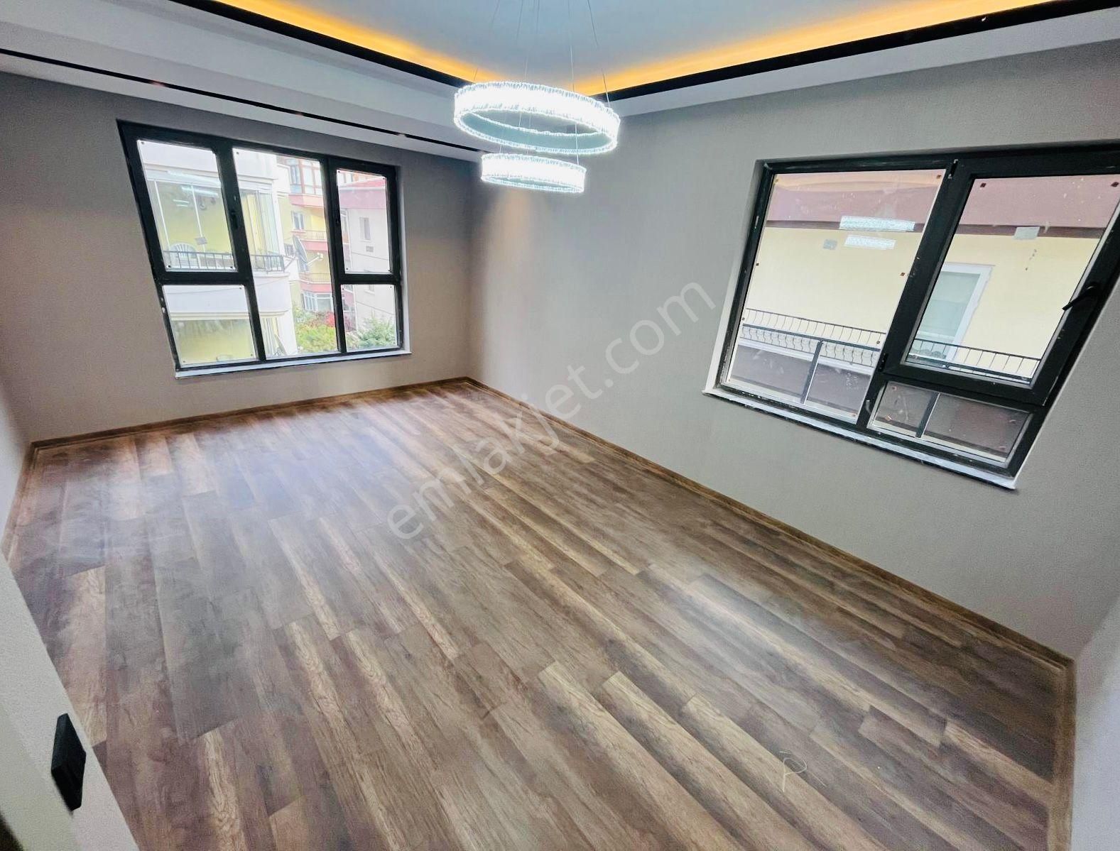 Etlik Merkezde Şehir Hast. 3 Km Caddeye Paralel G.odalı E.banyolu Ultra Lüks Acil Satılık 2+1 Daire - Görsel 7