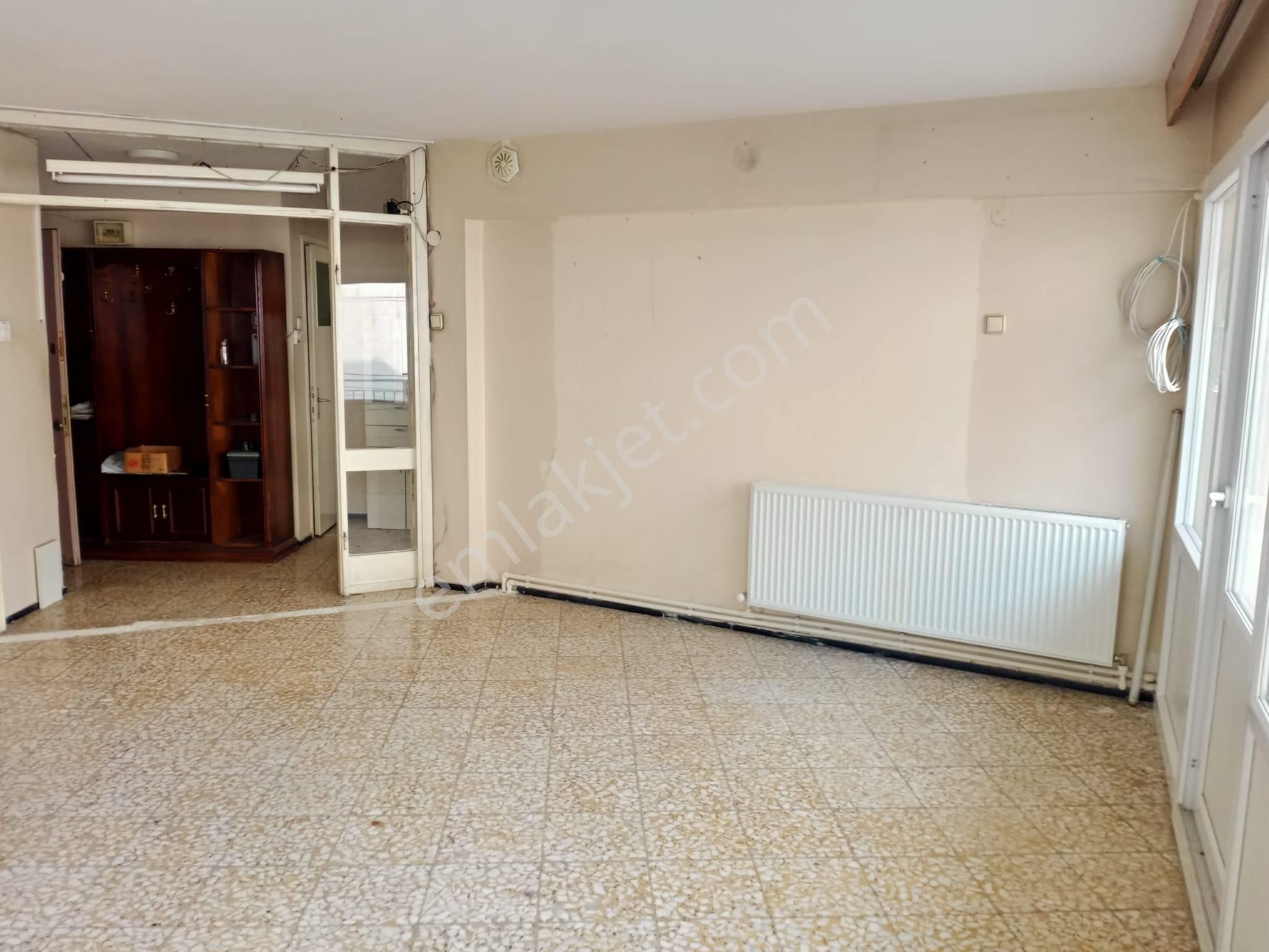 Hatay Nokta Cadde Yakını Doğalgazlı Satılık 3+1 Daire - Görsel 2