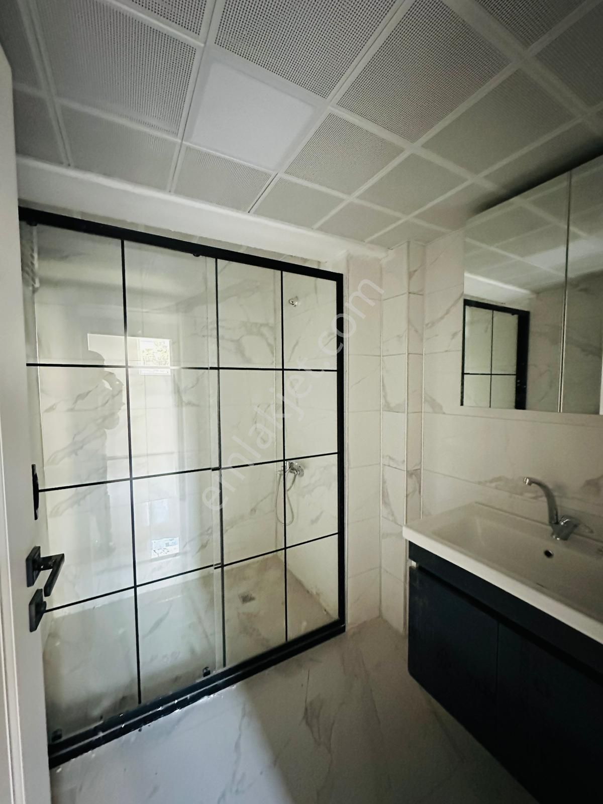 Beşikkaya'da Giriş Kat Konumunda 2+1 Satılık Full Yapılı Sıfır Daire !! - Görsel 18