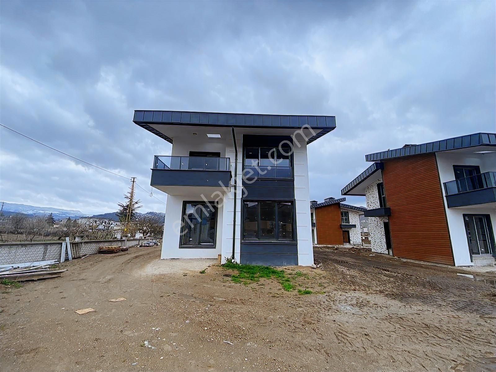 Eğribucak'da 4+1 Satılık Villa Zirvevip Gayrimenkulden - Görsel 26