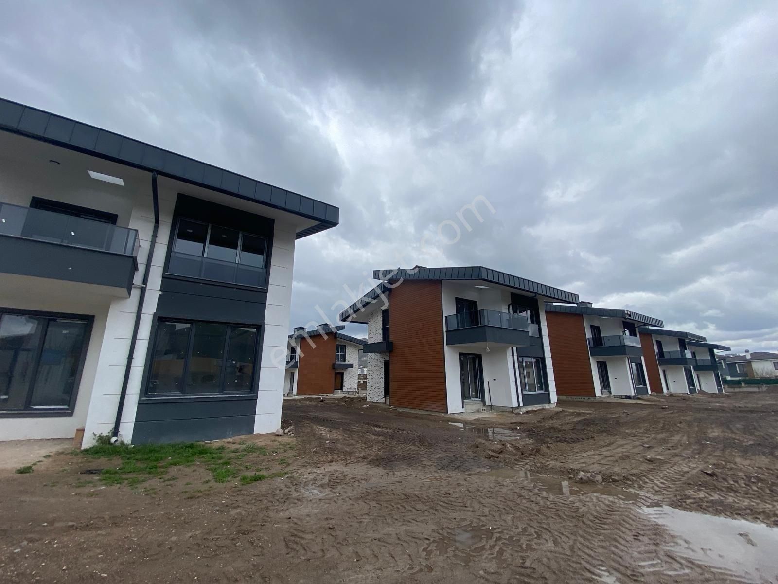 Eğribucak'da 4+1 Satılık Villa Zirvevip Gayrimenkulden - Görsel 27