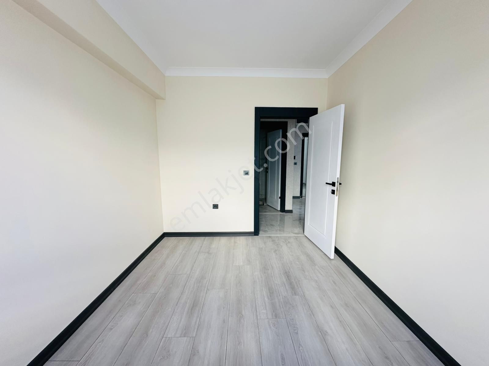 Beşikkaya'da Full Yapılı 3+1 2.katta Satılık Sıfır Daire !! - Görsel 13