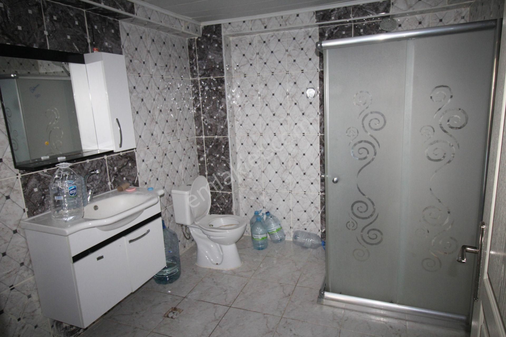 Krc'den Durali Alıç Mah.şehit Arif Yüksekkaya Cad. 3+1 Geniş Bakımlı Kiralık Daire - Görsel 16