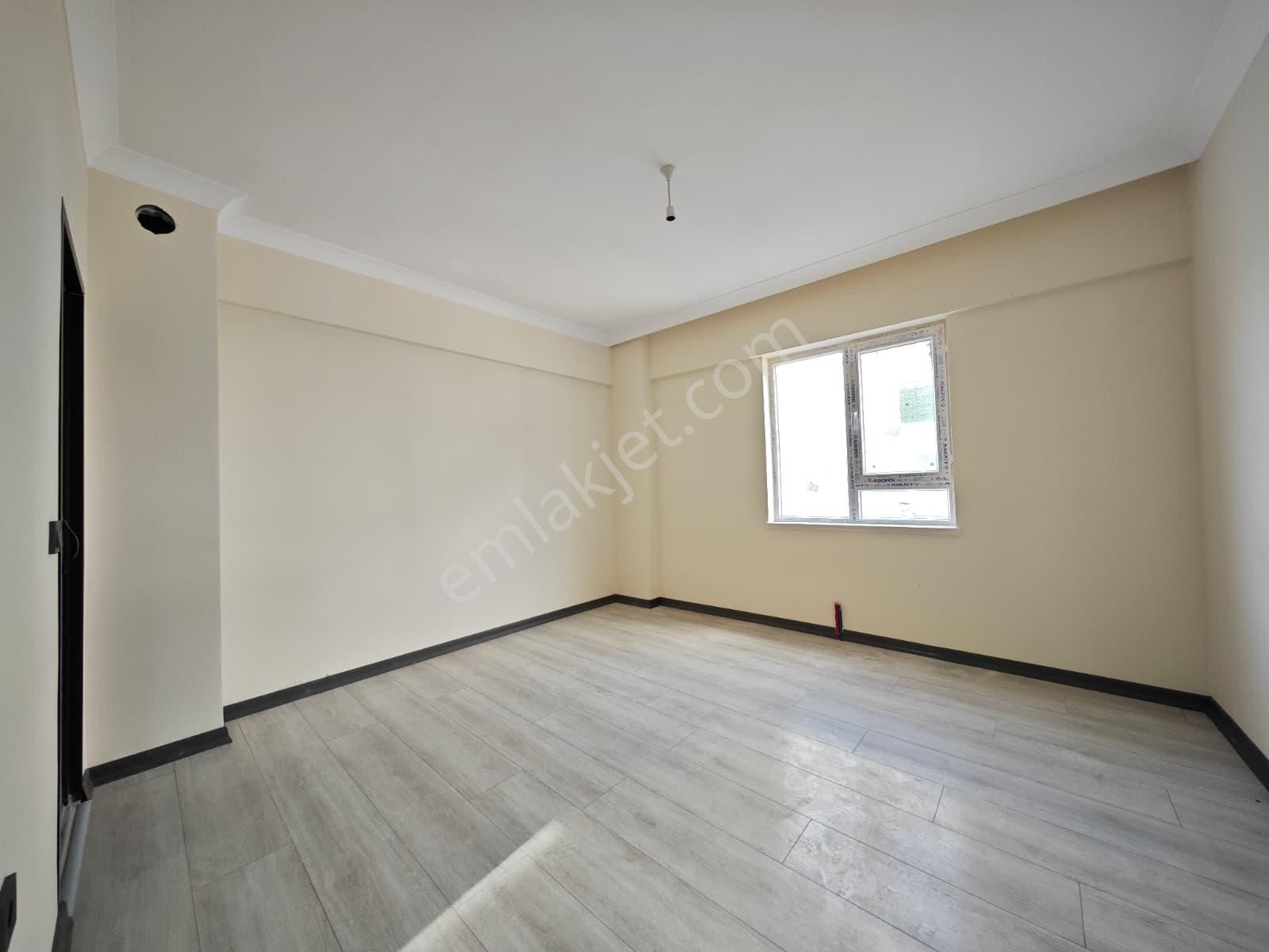 Beşikkaya'da Full Yapılı Çift Balkonlu 3+1 Katta Satılık Sıfır Daire !! - Görsel 16