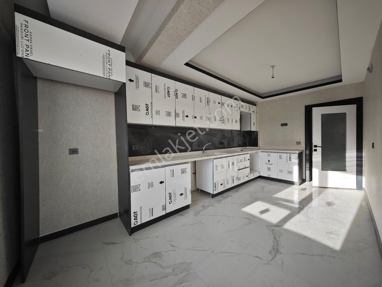 Beşikkaya'da Full Yapılı Çift Balkonlu 3+1 Katta Satılık Sıfır Daire !! - Görsel 9