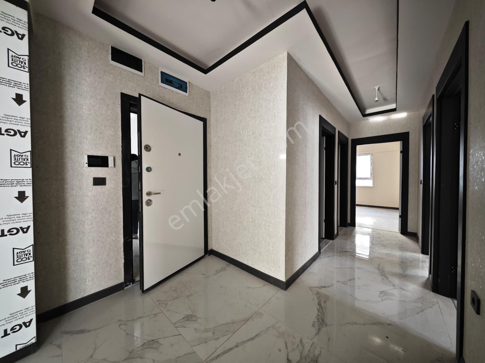 Beşikkaya'da Full Yapılı Çift Balkonlu 3+1 Katta Satılık Sıfır Daire !! - Görsel 20