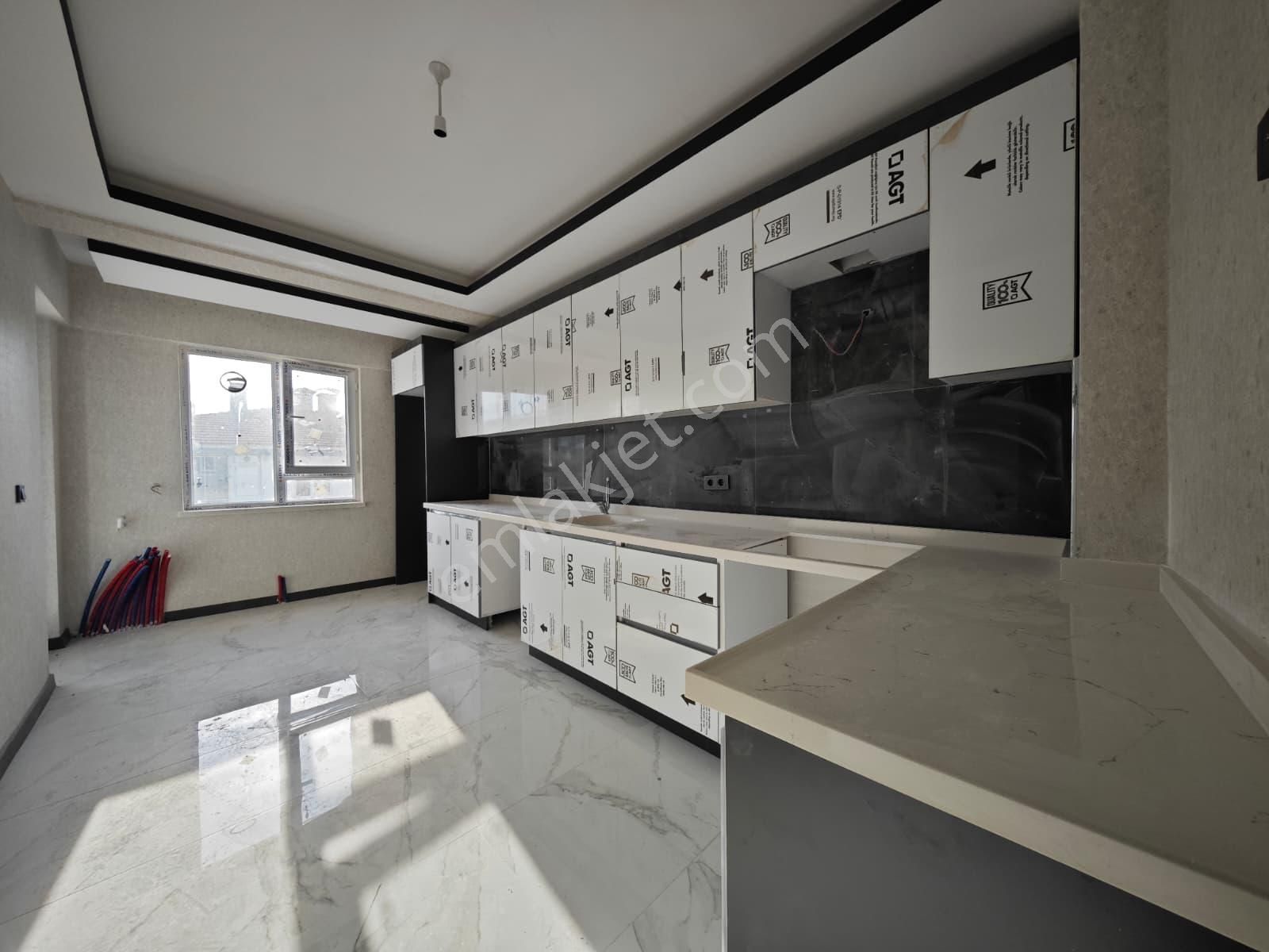 Beşikkaya'da Full Yapılı Çift Balkonlu 3+1 Katta Satılık Sıfır Daire !! - Görsel 6