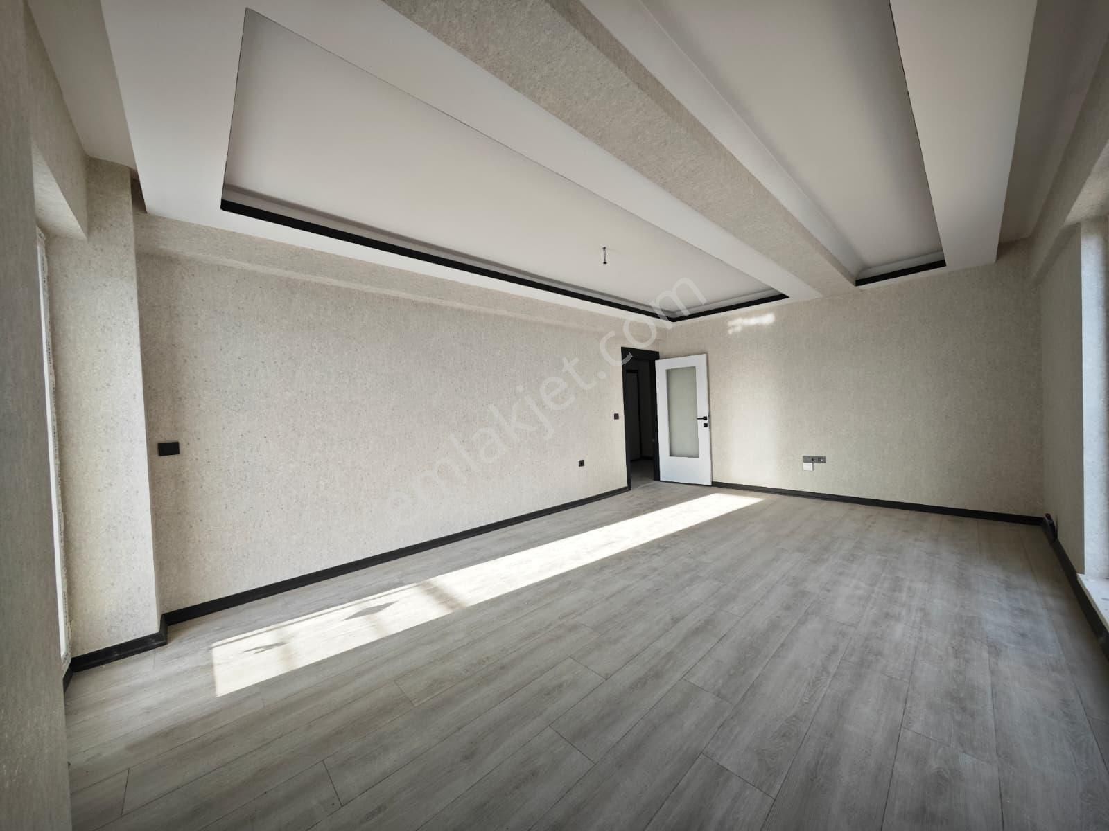 Beşikkaya'da Full Yapılı Çift Balkonlu 3+1 Katta Satılık Sıfır Daire !! - Görsel 3