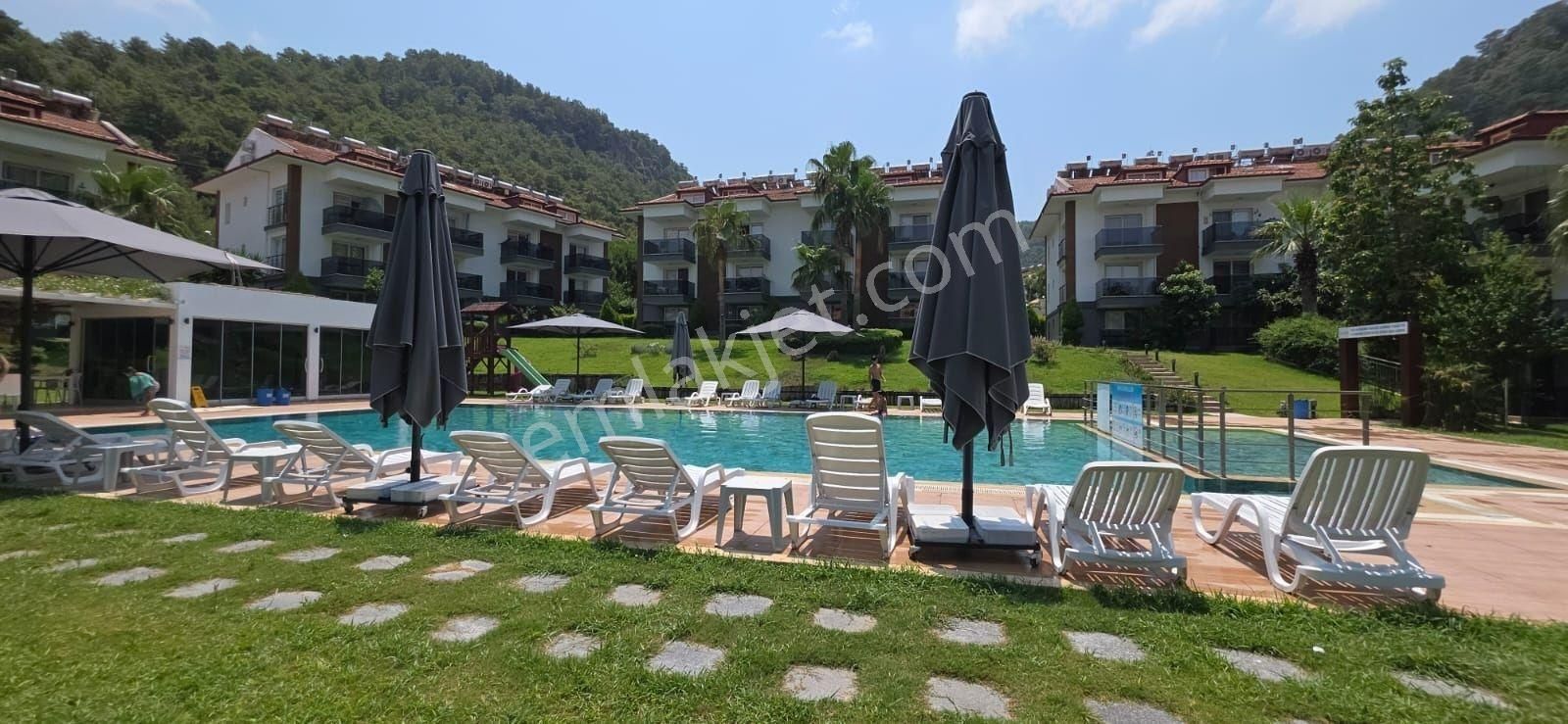 Goldhouse Dan Satılık Daire Havuzlu Site İçerisinde 3+1