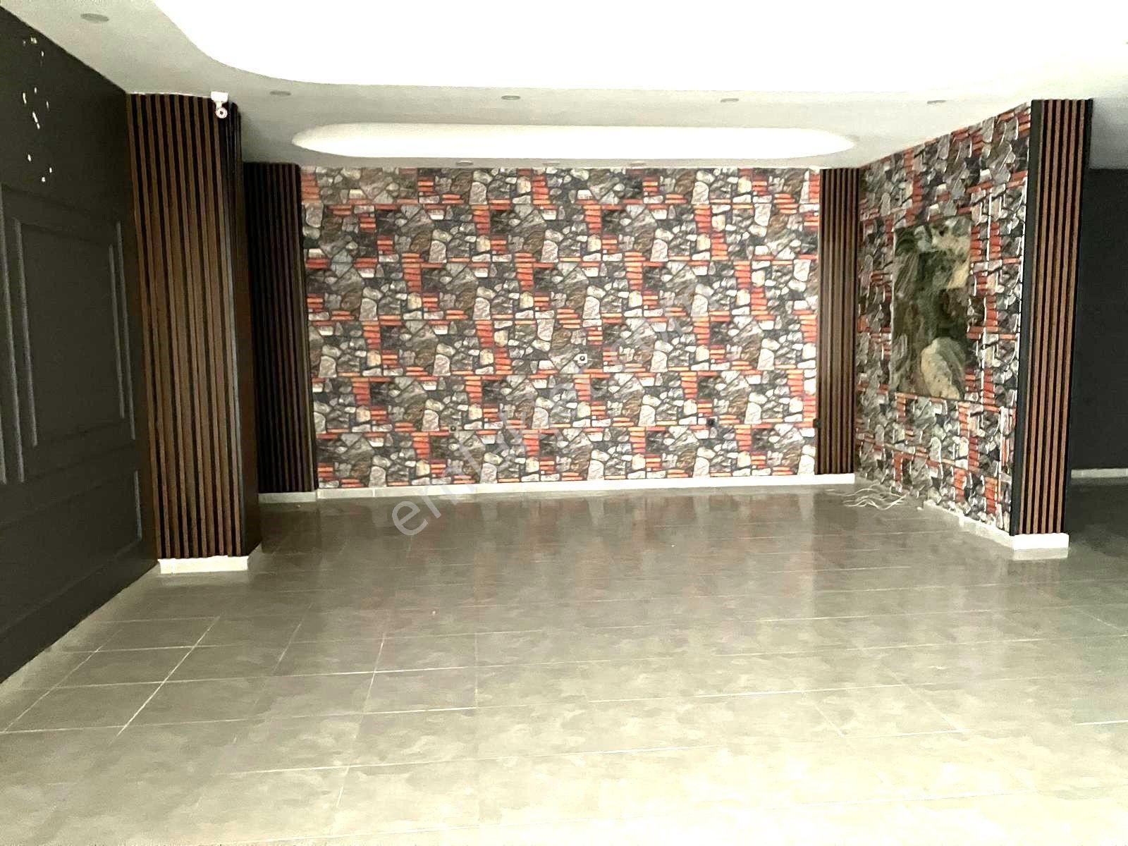 🏢 Satılık Köşe Dükkan – 303 M² Brüt – Ana Caddeye Çok Yakın Konum! - Görsel 10