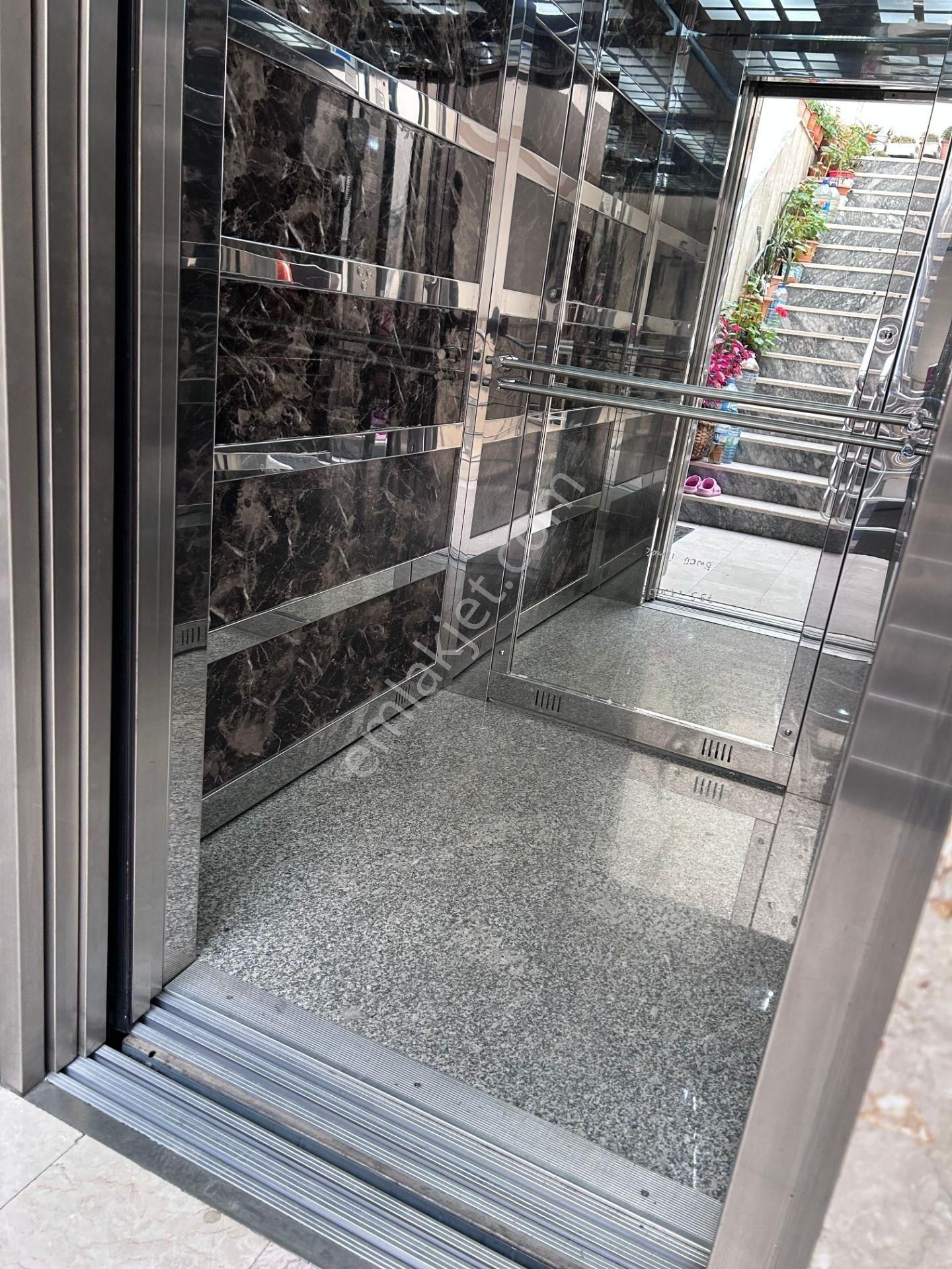 Lider Emlak'tan Doğantepe'de 5+1 Asansörlü Dubleks Satılık Daire - Görsel 35