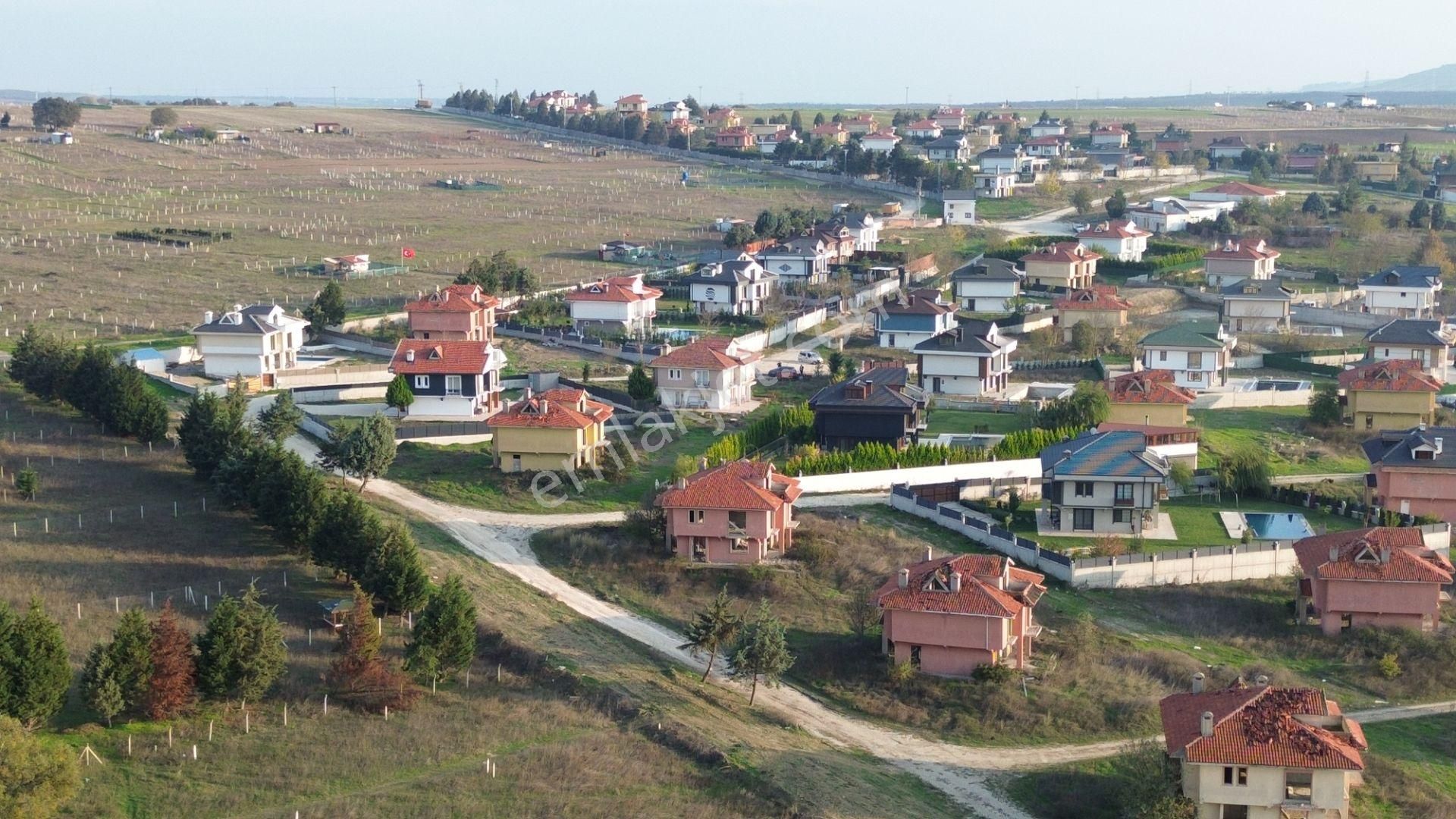 Balanda Villaların Yanı Başında Arsa Vasfında - Görsel 15