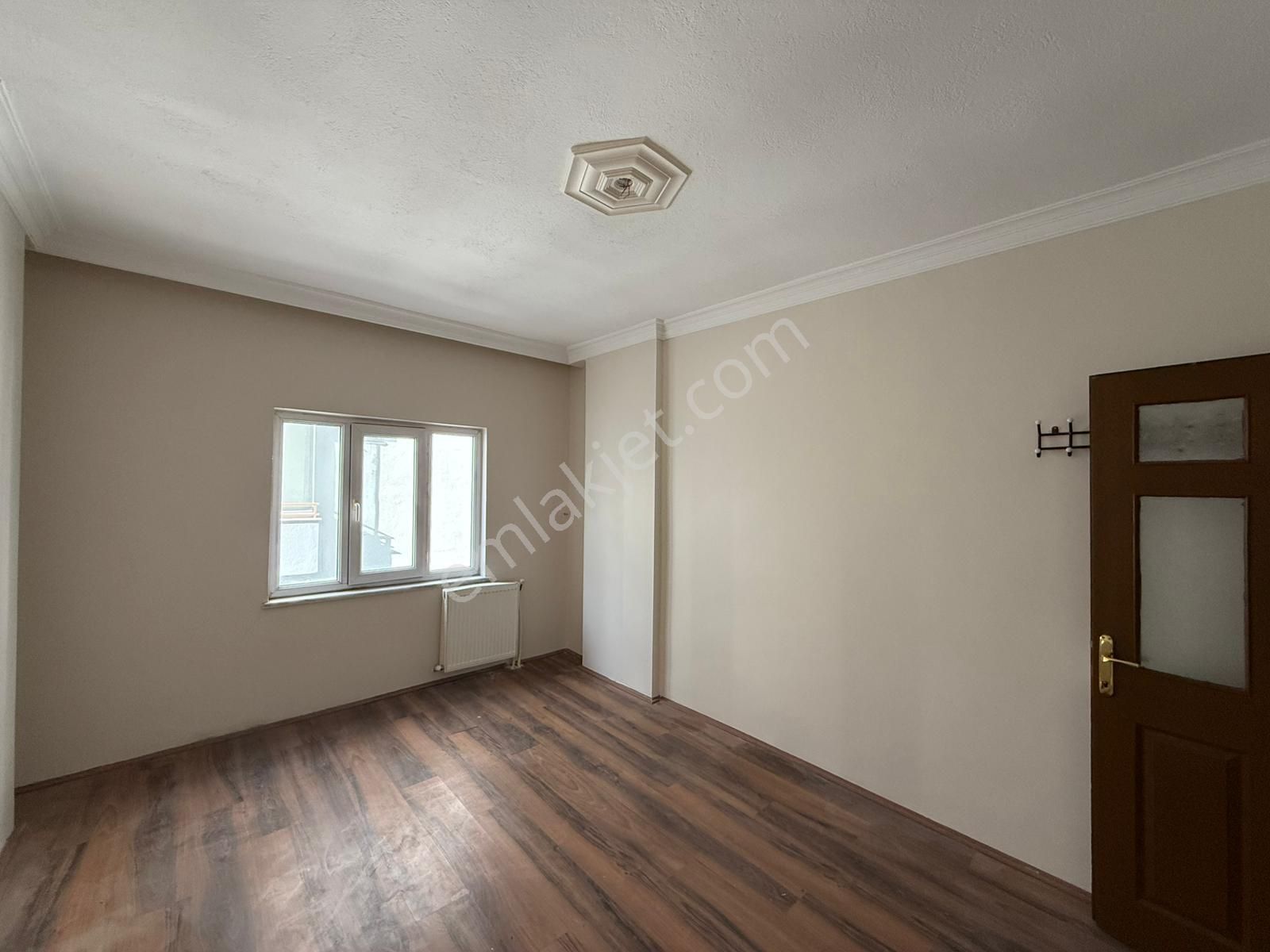 E.gökal ! Selçuk Aybarlar Petrol Karşı Geniş 3+1 Kapalı Otopark - Görsel 19