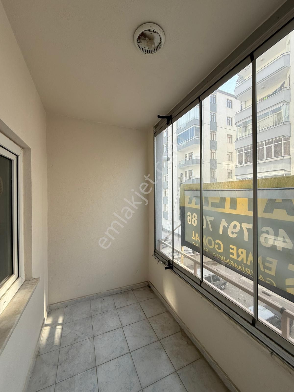 E.gökal ! Selçuk Aybarlar Petrol Karşı Geniş 3+1 Kapalı Otopark - Görsel 8