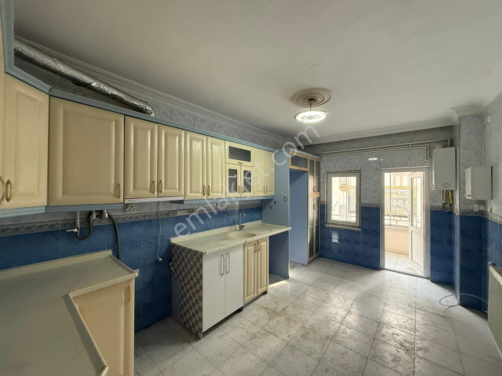 E.gökal ! Selçuk Aybarlar Petrol Karşı Geniş 3+1 Kapalı Otopark - Görsel 5