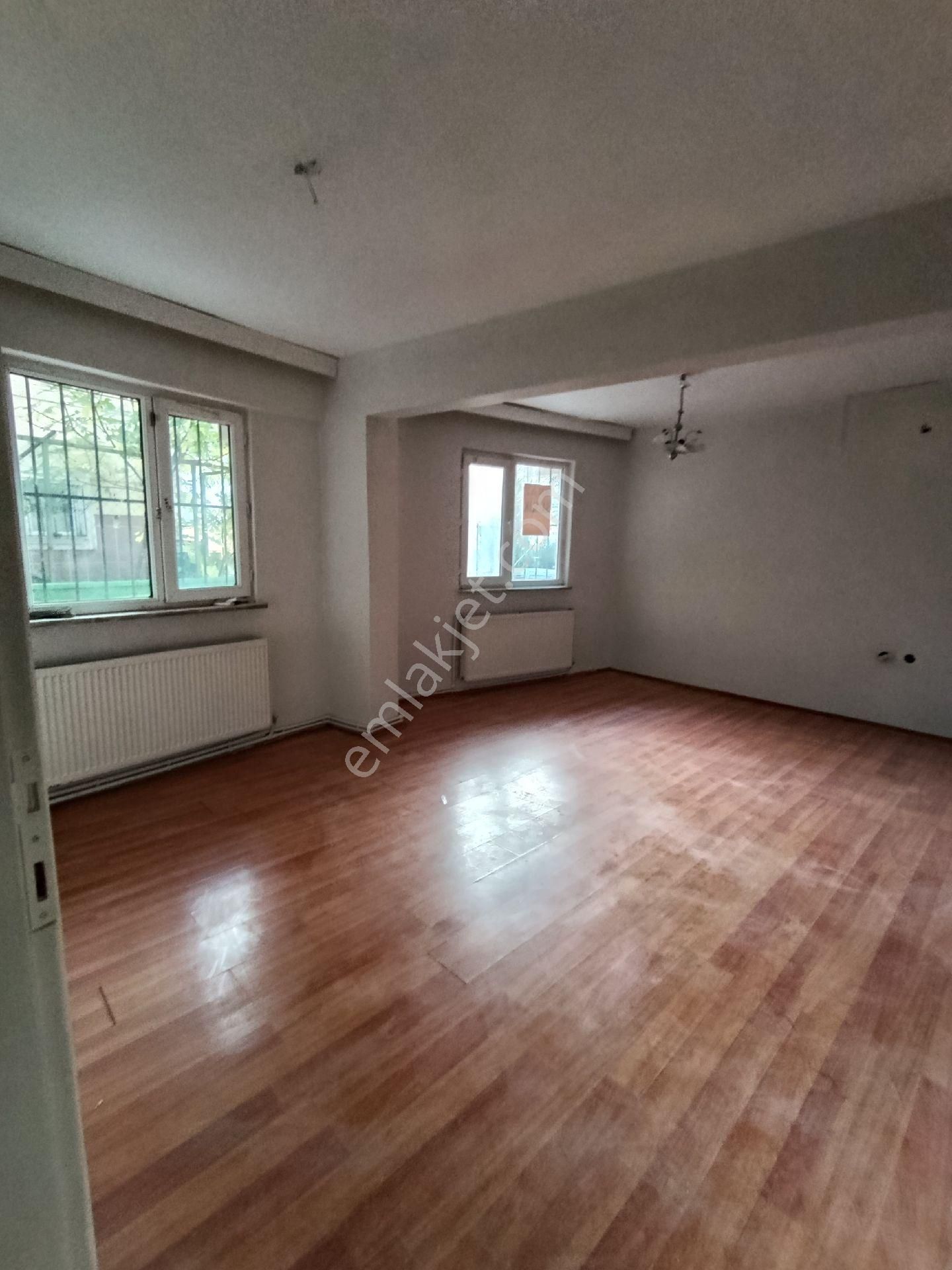 Araz Gayrimenkul Gazi Mah.satılık Bagımsız Girişli Bodrum Daire - Görsel 3