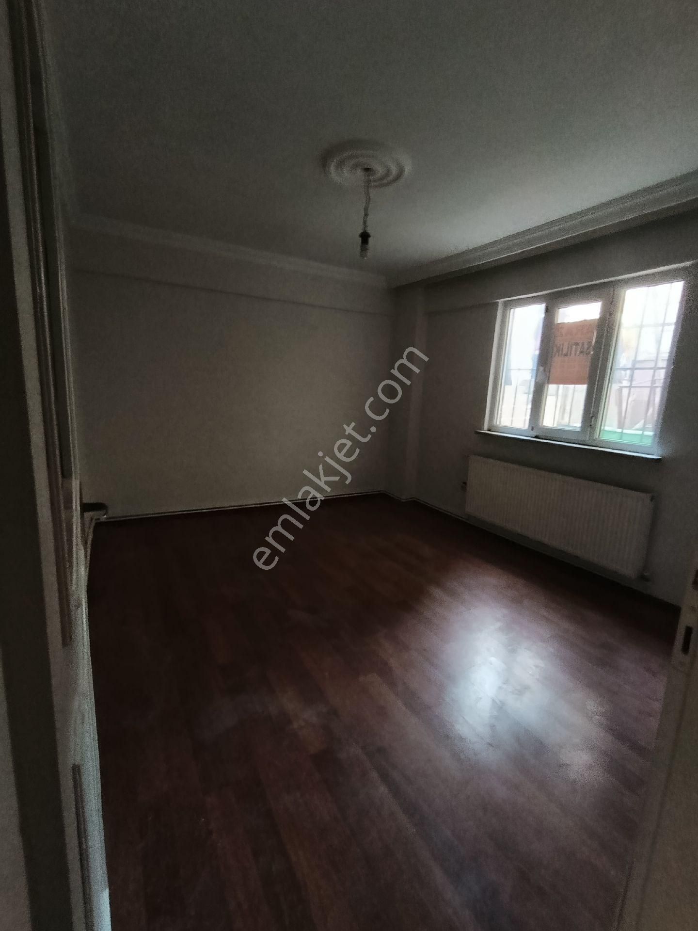 Araz Gayrimenkul Gazi Mah.satılık Bagımsız Girişli Bodrum Daire - Görsel 4