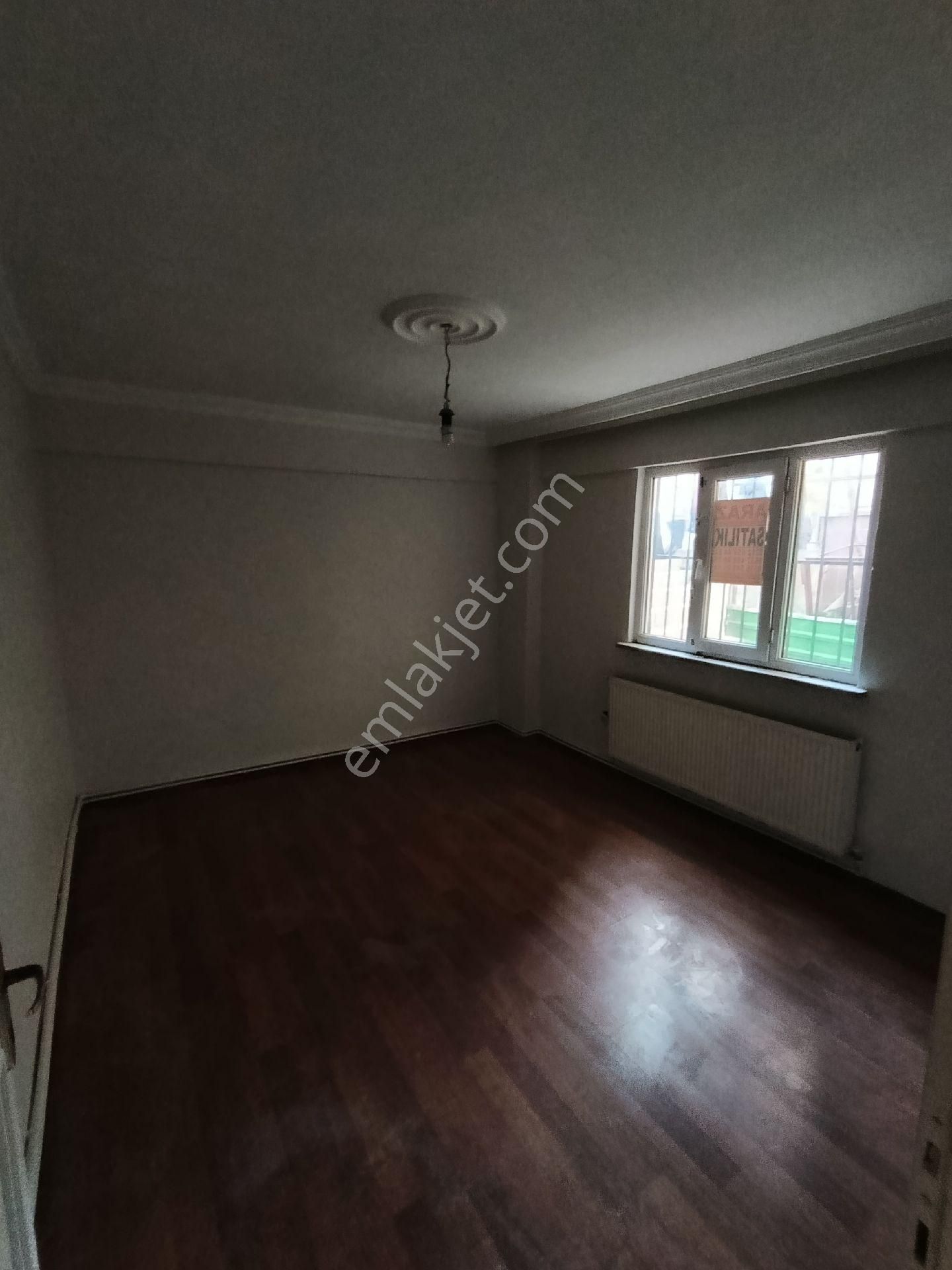 Araz Gayrimenkul Gazi Mah.satılık Bagımsız Girişli Bodrum Daire - Görsel 5