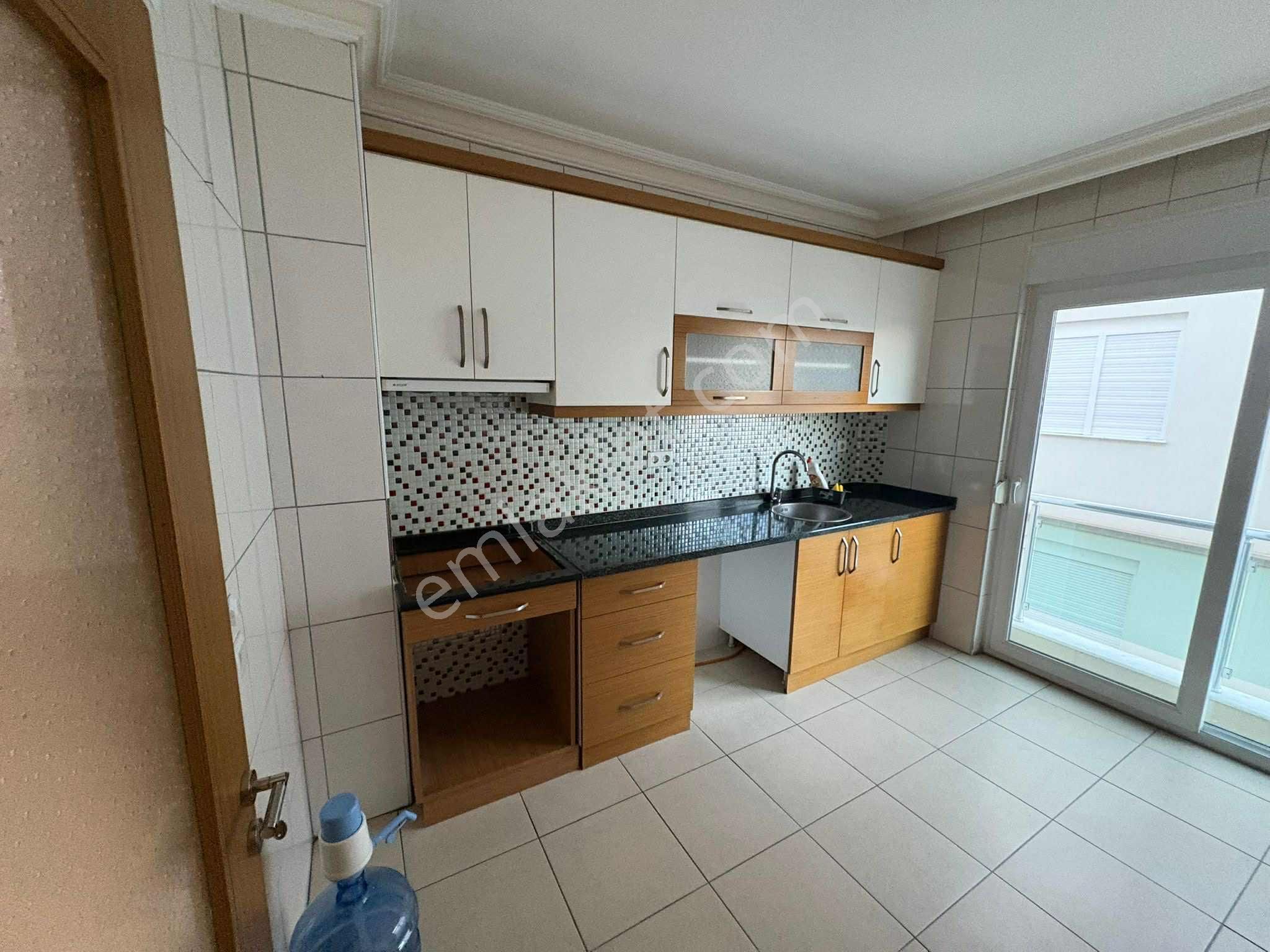 Şafak Emlak Kiralık Toros Mah Havuzlu Site İçerisinde 5+1 280 M2 - Görsel 9