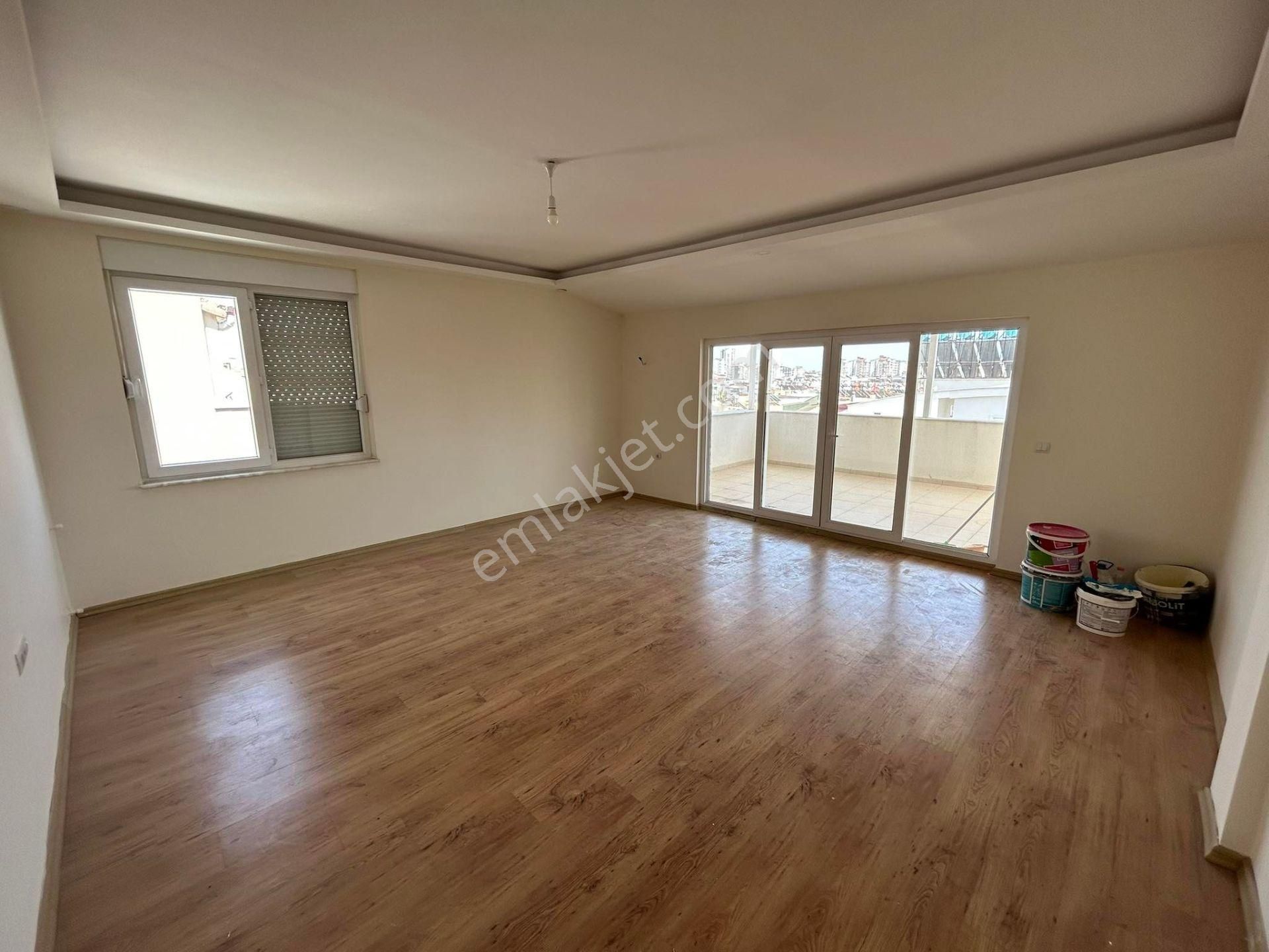 Şafak Emlak Kiralık Toros Mah Havuzlu Site İçerisinde 5+1 280 M2 - Görsel 17