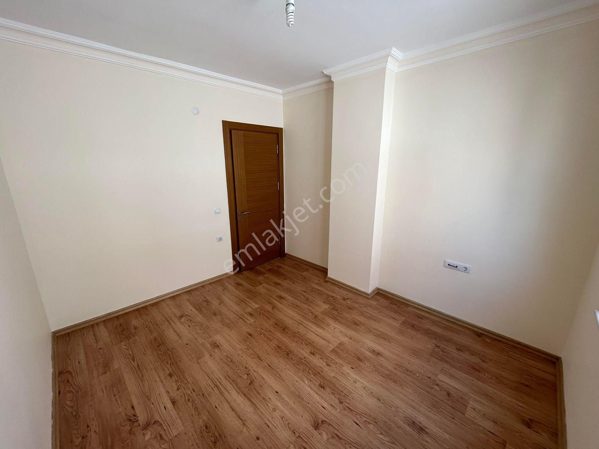 Şafak Emlak Kiralık Toros Mah Havuzlu Site İçerisinde 5+1 280 M2 - Görsel 20