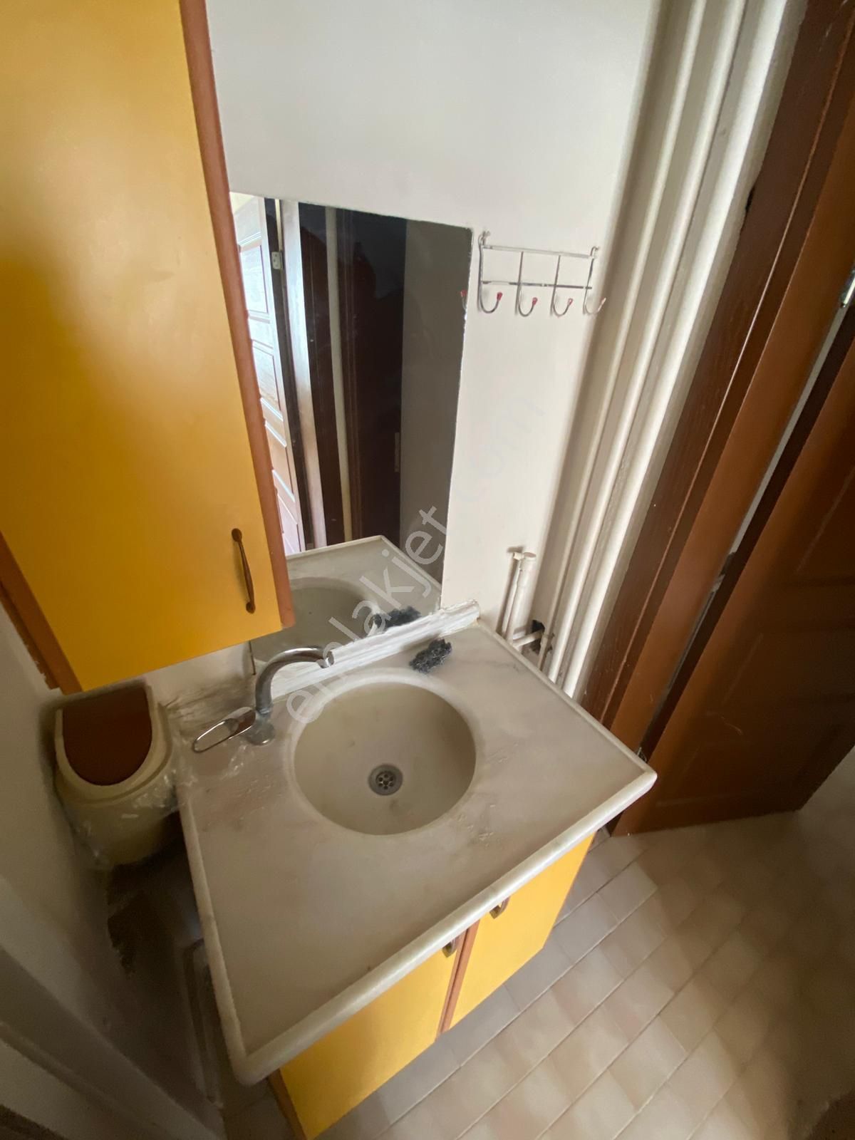 İsmet İnönü 2 Caddesi Dibinde 2+1 Kiralık Daire - Görsel 23